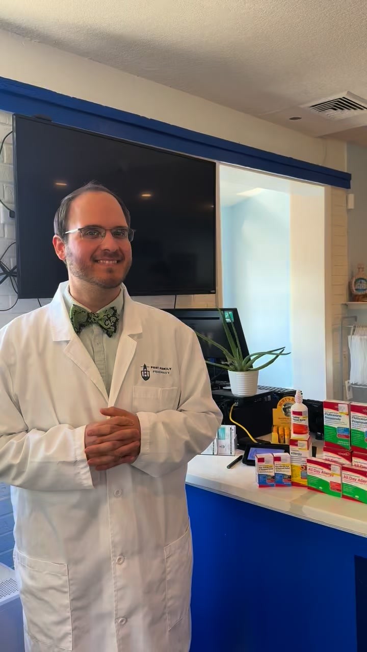 This week we discuss allergies! Which is better: Nasal sprays or oral medications? Watch to the end to hear about our latest way to save on allergy medications! #portfamilyrx #portwashington #IndependentPharmacy #allergyrelief