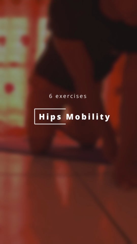 🦵 Pourquoi travailler la mobilité de hanches ?
Les hanches sont une articulation centrale du corps. Quand elles manquent de mobilité, tout le reste compense : dos, genoux, posture… ce qui augmente le risque de douleurs ou de blessures.
💡 Une bonne mobilité de hanches permet :
◇ D’améliorer tes appuis et ta puissance (saut, sprint, changements de direction)
◇ De mieux exécuter tes mouvements techniques (squats, coups de pied, fentes…)
◇ De libérer tes amplitudes pour être plus fluide et efficace
◇ De préserver tes articulations à long terme
🛠️ Ces exercices ciblent la souplesse, la stabilité et le contrôle de tes hanches. Ajoute-les à ton échauffement ou à la fin de tes séances !
📩 Tu veux un programme personnalisé pour booster tes performances ?
Contacte-moi directement en DM ou via 📧 morassisorey@gmail.com
#mobilité #préparationphysique #hipmobility #souplesse #athlete