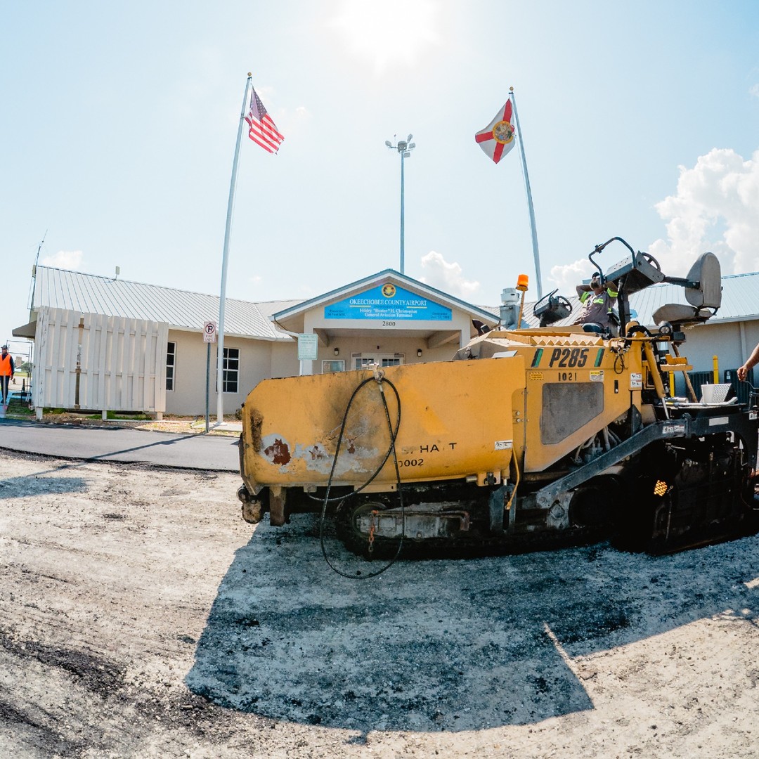 Laying down quality you can drive on. #fischmanasphalt 🚧