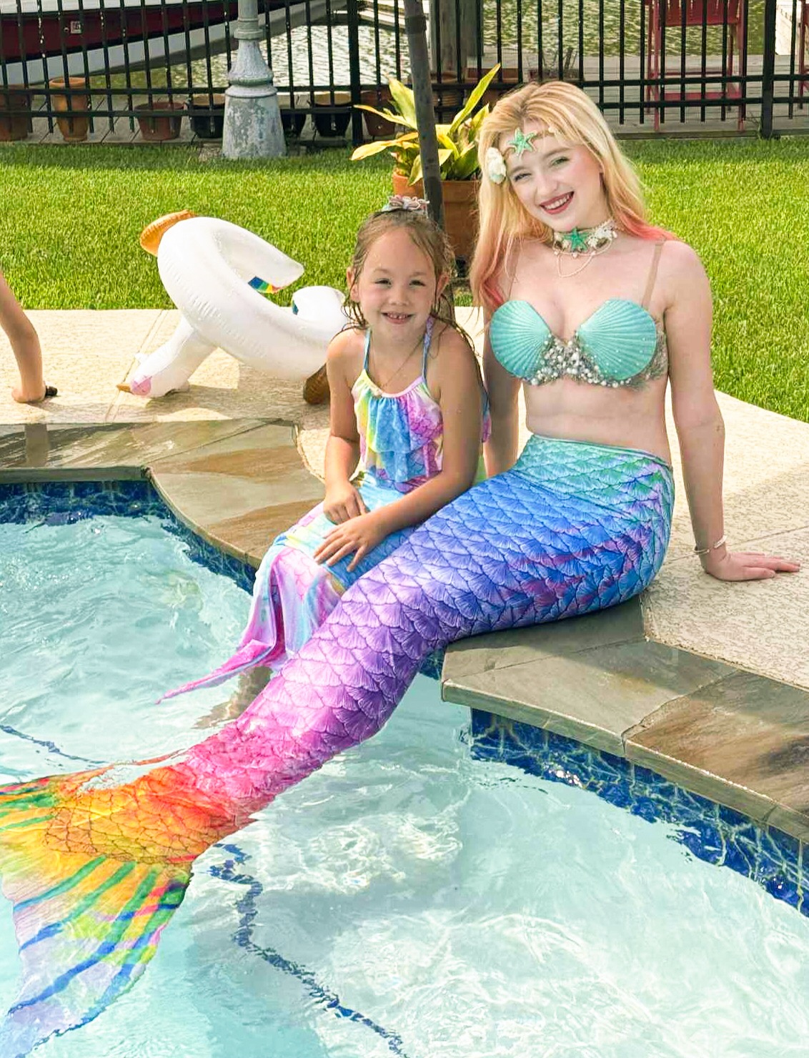 It’s the perfect day for a mermaid pool party!! 🌈🧜🏻♀️💦☀️
Hope you’re having a fun & safe Labor Day!! 🇺🇸✨
.
.
.
#fairestofallparties #mermaidparty #houstonmermaid #mermaidpoolparty #houstonkidsparty #houstonprincessparty #houstonmoms #kingwoodmoms #thingstodoinhouston #happylaborday