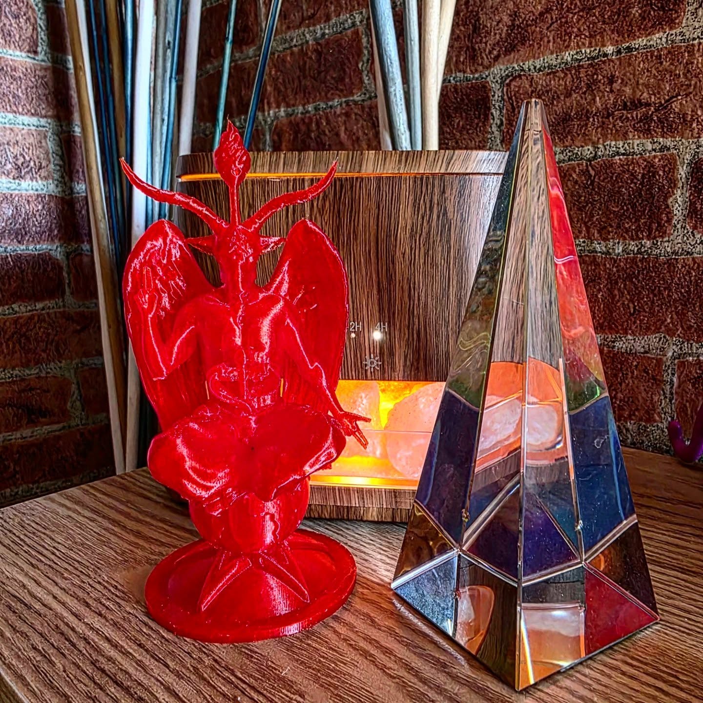 #baphomet en su altar !! Bendecidos seáis todos!!
#satan #lucifer #demon #blackmetal #impresion3d