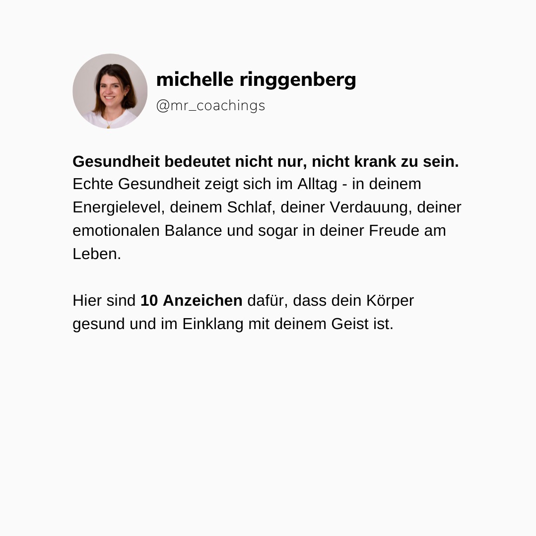 Gesundheit bedeutet nicht nur, nicht krank zu sein.
Echte Gesundheit zeigt sich im Alltag – in deinem Energielevel, deinem Schlaf, deiner Verdauung, deiner emotionalen Balance und sogar in deiner Freude am Leben. 🌱
👉 Diese 10 Zeichen zeigen dir, dass dein Körper & Geist im Einklang sind und so kannst du sie aktiv unterstützen:
1️⃣ Erholsames Aufwachen 🌞
Du wachst frisch und nicht gerädert auf.
💡 Tipp: Abends 1h vor dem Schlafen Handy/Laptop weglegen & für Dunkelheit sorgen → fördert Melatonin.
2️⃣ Stabile Energie ⚡
Kein ständiges Auf und Ab.
💡 Tipp: Kombiniere Kohlenhydrate immer mit Eiweiss & gesunden Fetten → stabiler Blutzucker.
3️⃣ Gesunde Körperreaktionen 🌡️
Du schwitzt bei Wärme und frierst, wenn’s kalt ist.
💡 Tipp: Vermeide extreme Diäten , genug essen hält deinen Stoffwechsel aktiv.
4️⃣ Verdauung im Flow 🍏
Regelmässiger, unkomplizierter Stuhlgang.
💡 Tipp: 25-30g Ballaststoffe täglich (Gemüse, Hülsenfrüchte, Samen) + genug Wasser.
5️⃣ Natürlicher Appetit 🥗
Hunger- & Sättigungssignale funktionieren.
💡 Tipp: Iss achtsam, langsam kauen & ohne Ablenkung → dein Körper kann besser Feedback geben.
6️⃣ Bewegungsfreude 🚶♀️
Treppe steigen, Spaziergänge & Alltag fühlen sich machbar an.
💡 Tipp: Jeden Tag 8-10k Schritte oder kleine Bewegungspausen einbauen.
7️⃣ Vitales Aussehen ✨
Haut, Haare & Nägel sind stabil und lebendig.
💡 Tipp: Nährstoffdichte Lebensmittel (z. B. grünes Gemüse, Beeren, Eier, Nüsse, Fisch).
8️⃣ Emotionale Balance 😌
Du kannst Stress verarbeiten und trotzdem Freude empfinden.
💡 Tipp: Atemübungen, Meditation oder Journaling: 5 Min. täglich reichen schon.
9️⃣ Starke Abwehrkräfte 🛡️
Du wirst nicht bei jeder Kleinigkeit krank.
💡 Tipp: Regelmässiger Schlaf, Vitamin C + D, und Bewegung an der frischen Luft.
🔟 Lebensfreude & Verbindung 💚
Du fühlst dich verbunden mit dir und anderen.
💡 Tipp: Pflege bewusst soziale Kontakte & gönn dir Dinge, die dich erfüllen.
✨ Selbstfürsorge heisst: auf deine Körpersignale achten und aktiv kleine Schritte setzen.
🧡 Mehr zum Thema in meinem Podcast "zunehmend - abnehmend" jetzt auf Spotify verfügbar 🧡
Link dazu ist in meiner Bio ✨
#holistichealing#achtsamkeit#frauenfürfrauen