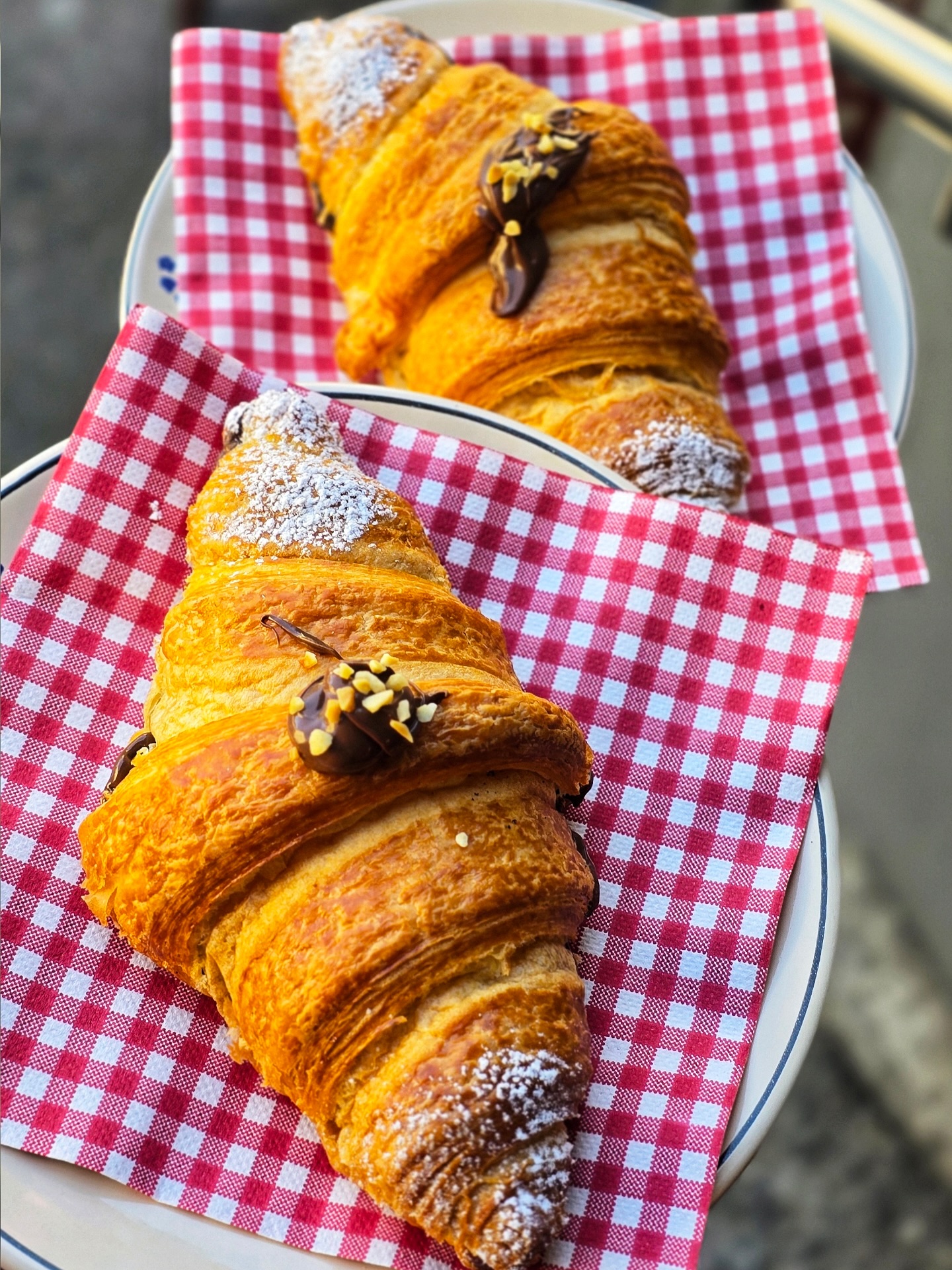 Mmhh.. Croissant goals 🤩🥐
#Zurich #Italy #Switzerland #Croissants #Cornetto #Sweet