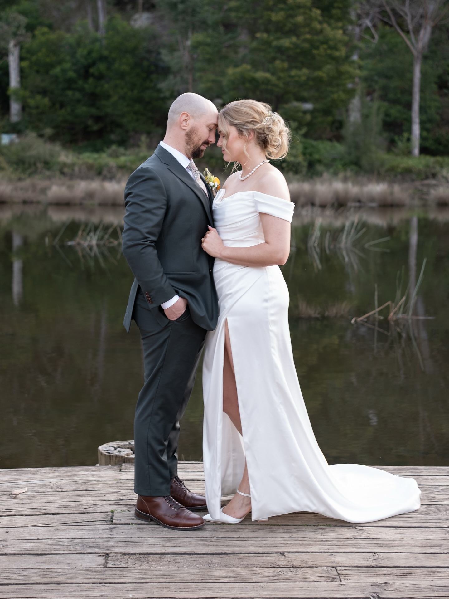 A huge congratulations to Juliette and Jarred for forging their love in such a beautiful way!
The day was so amazing and thank you for letting me help make these memories last forever
All the vendors did an absolutely amazing day to make it a truely unforgettable one!
Venue - @audleydancehallandcafe
Flowers - @the_flowerhouse_au
Hair - @aimeeeganbridal
Makeup - @bridgetpearsonmakeup
Music - @mintyplaysviolin
Celebrant - @wedbywiley
