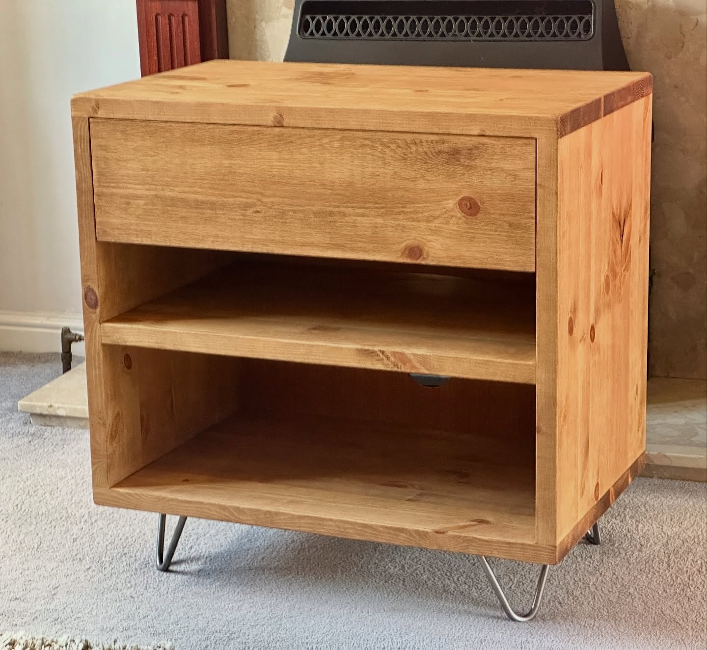 Latest custom unit for a retro gaming set up with a push to open drawer. Finished in Dark Oak with 4 inch steel legs. #komodafurniture #retrogaminglife #furniture #furnituremaker #handmadefurniture