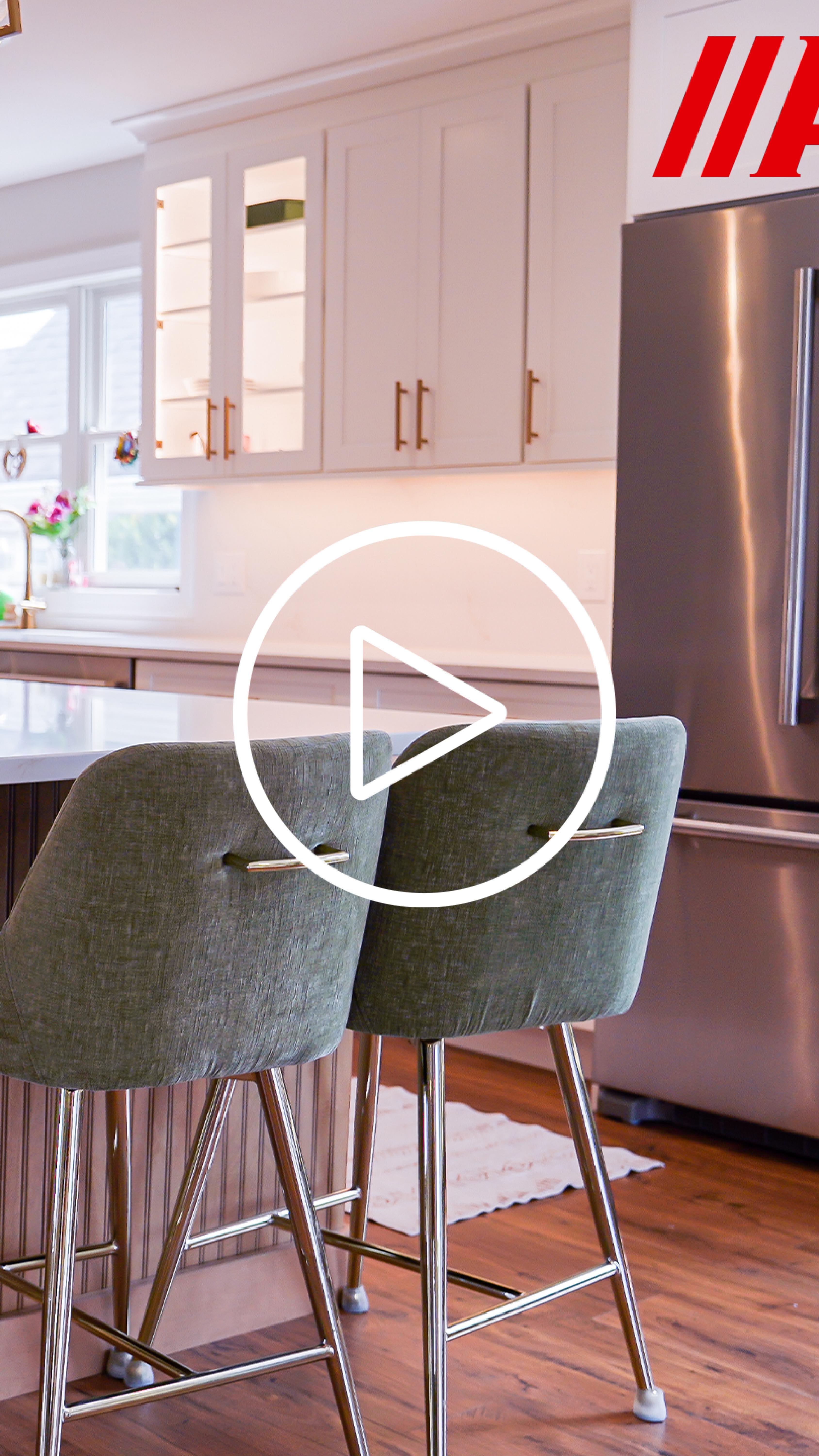 ✨ “Style that feels like home.”
Bright tones and smooth stone surfaces create a kitchen that blends comfort with modern design. 🍴🏡
Every gathering becomes a moment of warmth, elegance, and lasting quality. 🌿💫
#ModernKitchen #CustomKitchen #LuxuryKitchen #KitchenRemodel #HomeDesign #DreamKitchen #DesignYourHome #KitchenGoals #NewJerseyKitchen #NewJerseyHomes #gardenstatemedia