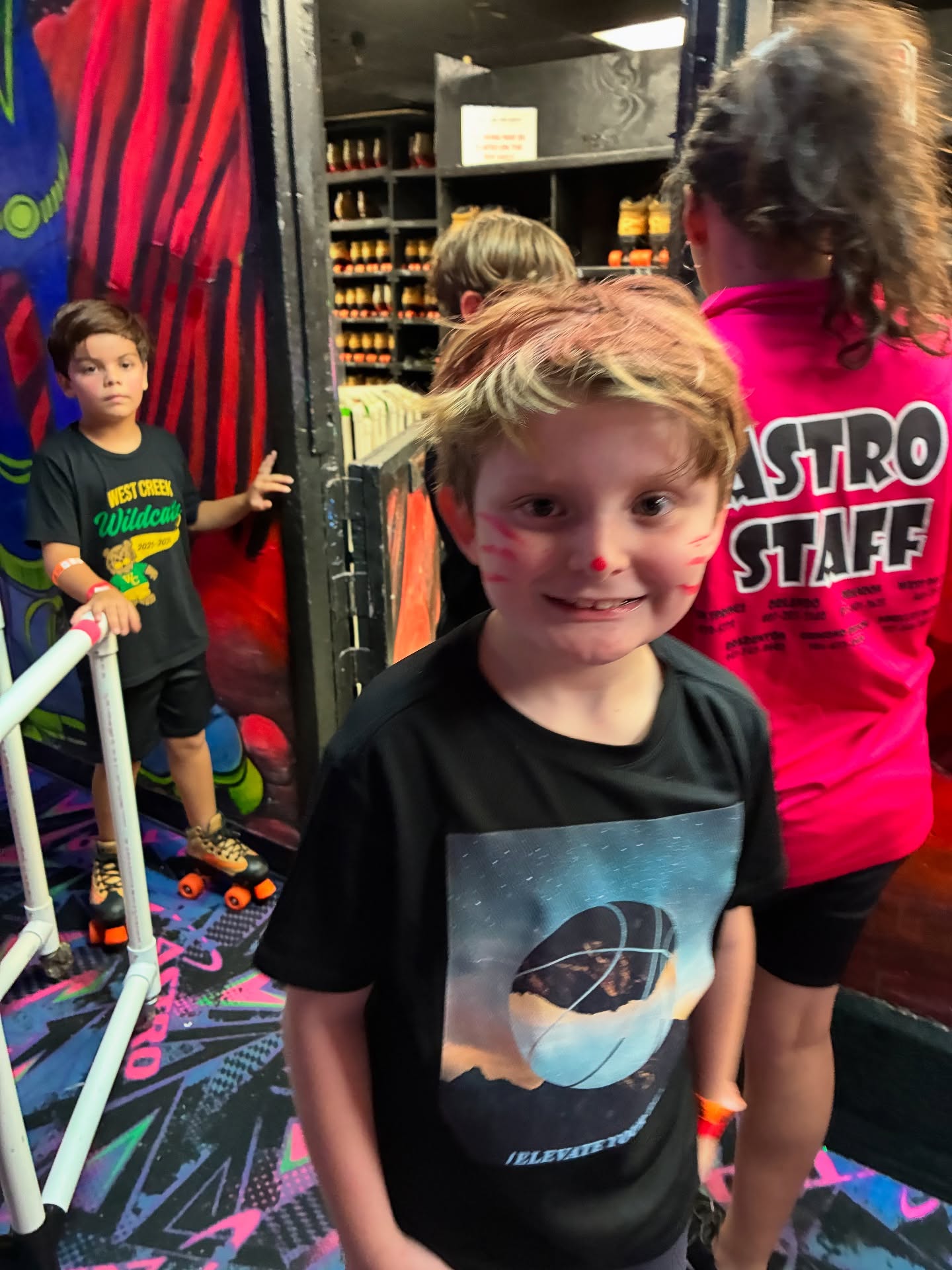 Can’t believe little man is already 9 years old 😱 it’s so easy to lose track of life and let things fly by. Trying my best to stay present and grounded every day, definitely something I need to keep working on. So proud of the young man he’s becoming though even when he’s a pain in the butt he’s got a such a great heart just like his mom 💕