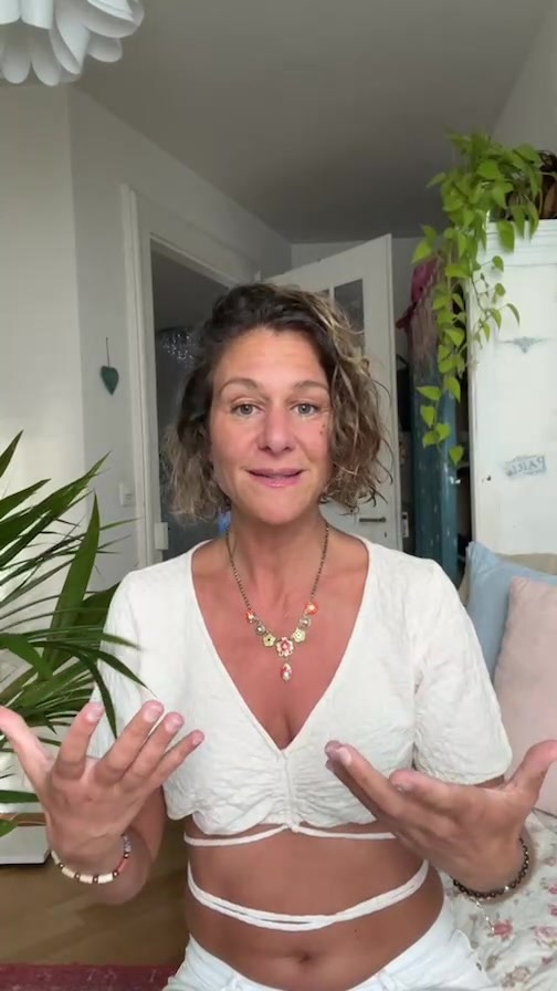 What do you know about what you’re capable of, if not exploring & experiencing it? Listen to the end notes to miss the sweet juicy point and always be PROUD OF YOURSELF!! This is my IG live for you, if you want to know what’s possible once you allow life to unfold through you! Thsnk you @itsnicolebrennan for empowering! Much LOVE to you💝#courage #change #justdoit #challenge #speakup #showup #challenge #soul #business #ig #iglive #love #mindset #soulpurpose #ikigai