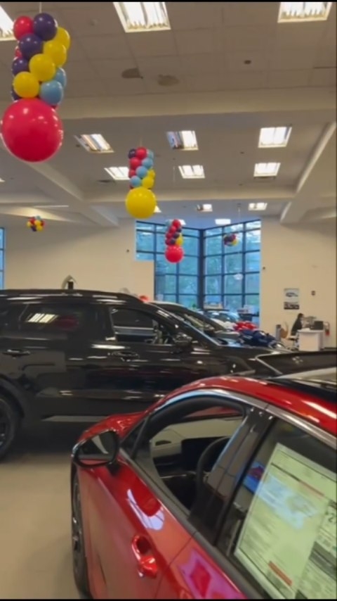 Turning up the volume at the dealership-One Balloon At A Time!
I recently had the exciting opportunity to create my very first balloon ceiling installation for a local car dealership Summer Sale Event!
This vibrant display transformed the showroom into a festive, eye-catching space that immediately captured attention .
The installation featured bright summer inspired colors and was designed to draw customers in and support the dealership sales goals.
I'm excited to do more installations like this and work with other dealerships
If you're a dealership manager looking to elevate your next promo, let's talk! I'd love to bring your vision to life and drive results!
I'm taking bookings now !
#balloonceilinginstallation
#cardealershippromo
#summersalesevent
#showroomdecor
#balloonartistmonsey
#kiaofenglewood