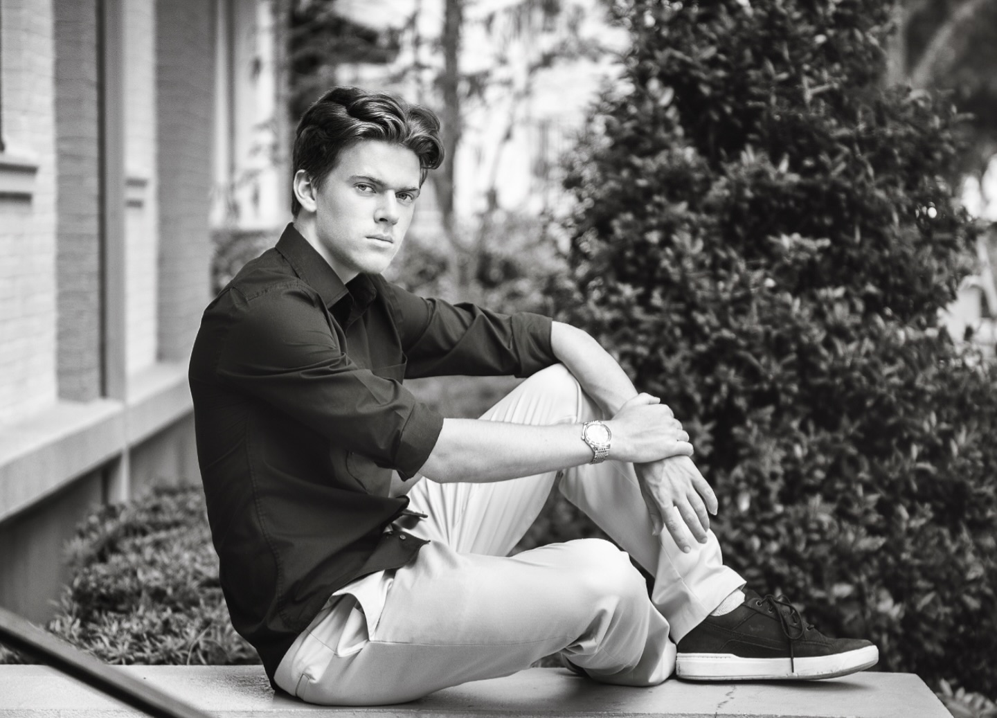 Anyone else excited for another episode of The Summer I Turned Pretty tonight?! Nathan’s brooding gaze here channeled Conrad Fisher vibes. ☺️
Senior Portraits are one of my favorite genres to photograph. I love seeing their personalities shine through in each shot while blending the fine line between what the kids want vs what mom & dad want.😉 I love celebrating all their hard work & allowing them to be their true selves.
I’ve watched Nathan grow from a little boy to the accomplished teen he is today. Seeing his face light up when he saw his senior portraits filled my cup up and then his mom referred to my work as art and that was the cherry on top! 💓 I’m so grateful for my lovely clients!
It’s not too late for graduating seniors to document this special time in their lives! Call us today to grab a spot on our calendar!! 📅
#tukefamily #orlandoseniorportraits #orlandoseniorportraitphotographer #winterparkseniorportraitphotographer #wintergardenseniorportraitphotographer #orlandomoms #seniorportraits #classof2025 #seniorportraitphotographer #graduate #senioryearmagazine #seniormusemagazine #ucfbound💛🖤