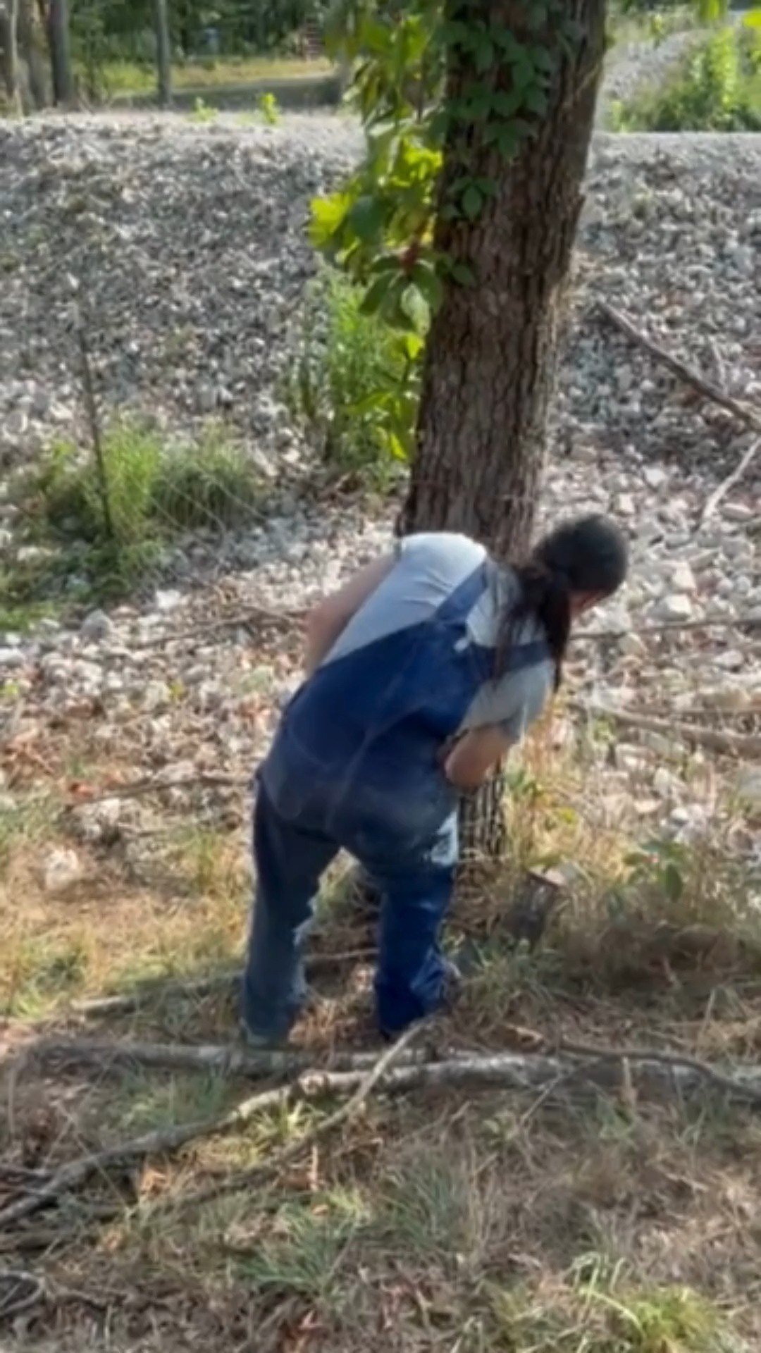 Black Sea Shines of the Ozarks is prepping the fence for the Western Cherokee Nation PowWow this weekend. (Sept 12 & 13, 2025). Fencing Sucks!#veteransoftheozarks #bransonmissouri❤️❤️ #BLACKSEASHINESOFTHEOZARKS #missouri #whiskeylovers #westerncherokeenation