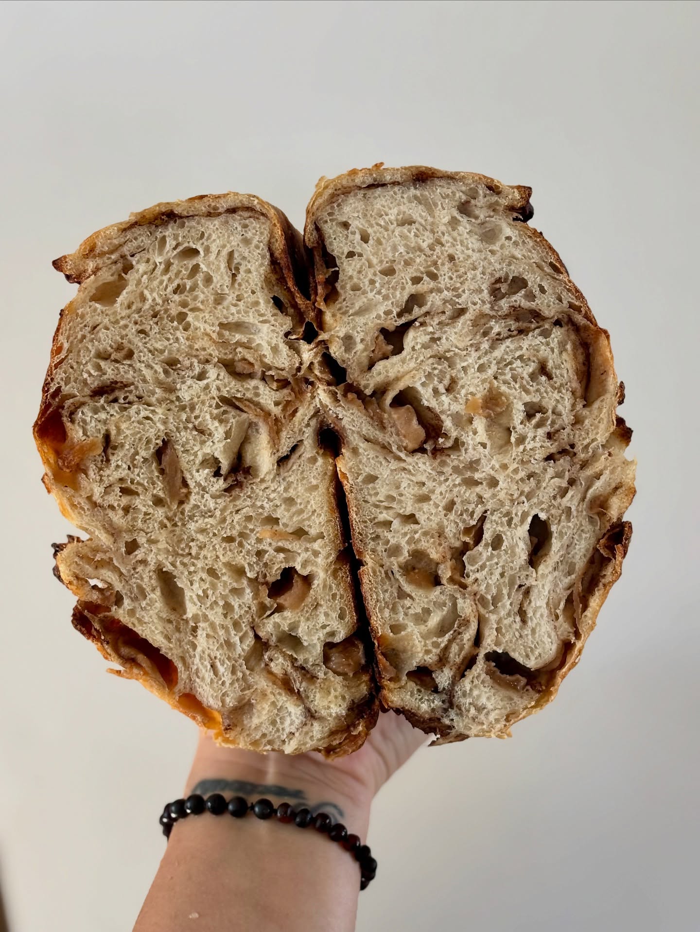 Orders are live for next Sunday’s pick up at the very first Olmsted Township Farmer’s Market we’re cohosting with @olmstedtownshipcoop @holmesteadingfarms and @circleoflifeyoga ! We’re featuring some fun fall-ish flavors like this apple cinnamon loaf 🤤 maple pecan scones, apple muffins with a chai-spiced struesel, and more.. so make sure you check out our preorder to score the goods you have your eye on. We can’t wait to see you at the market! #olmstedfalls #olmstedtownship #columbiastation #northolmstedohio #clevelandsourdough #clevelandbaker #clevelandbakery #supportlocalcle