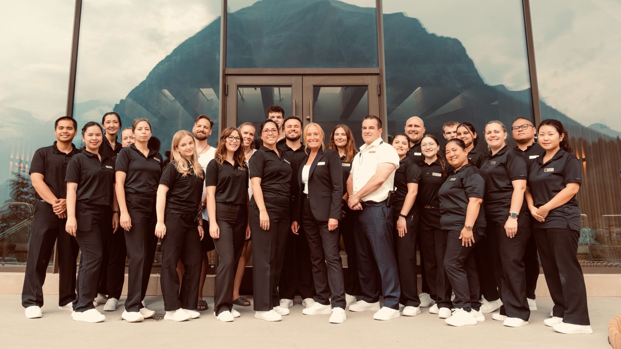 Ahead of the official launch of BASIN Glacial Waters we’re giving a glimpse into the incredible team bringing this new experience to life.
Even during soft opening and training, our pre-opening team has already built strong bonds and a team spirit that will only grow stronger as we welcome our first guests.
This is just the beginning and we can’t wait to officially open our doors. Stay tuned as we share more behind the scenes of what it’s like to be part of a team shaping unforgettable guest experiences in the Canadian Rockies.
#MakeSpecialHappen #JoinOurTeam #BasinGlacialWaters #HospitalityJobs