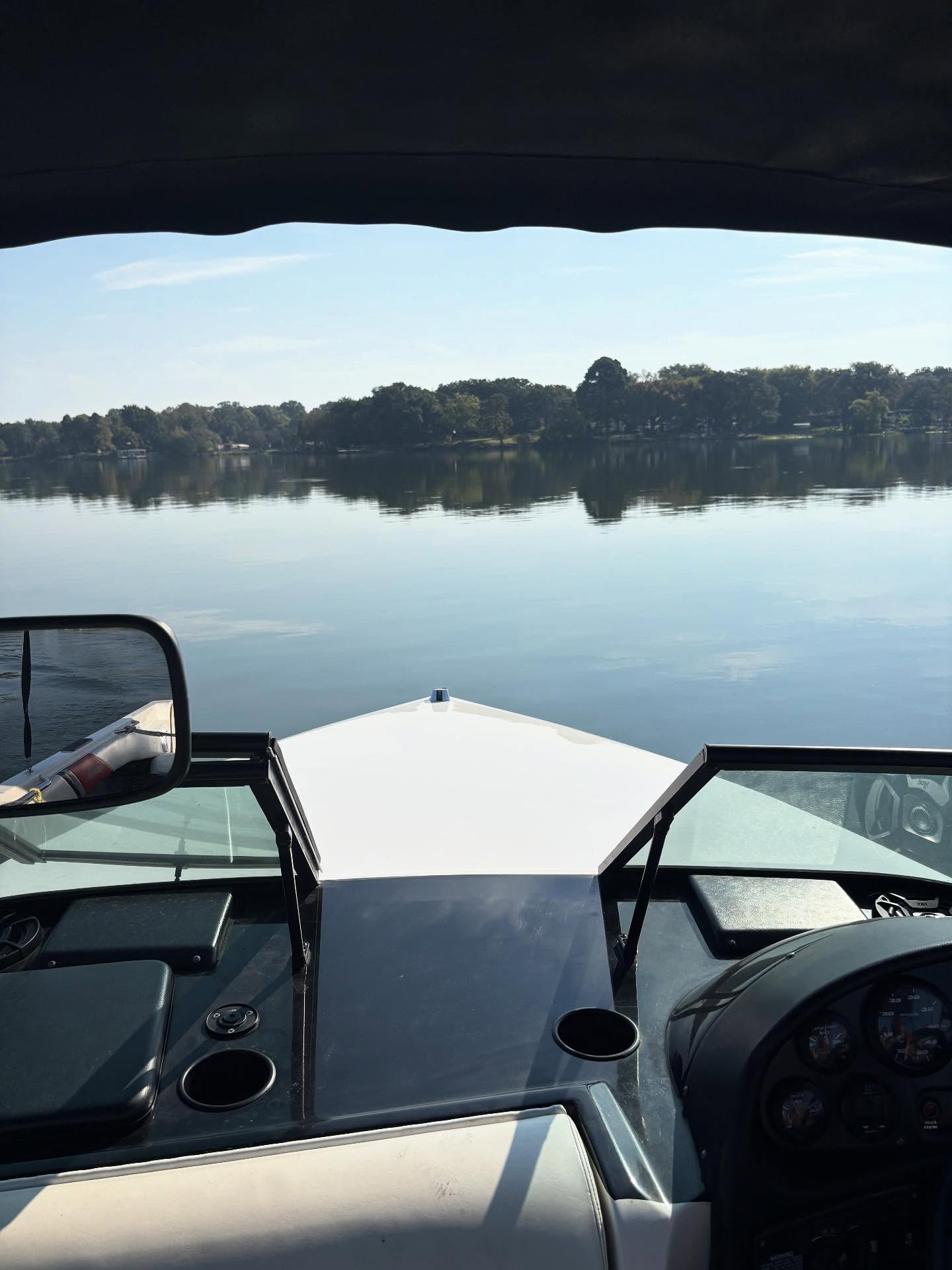 🌊 Rise and shine with Extreme Marine!
🌅Want your mornings to look like this?
Nothing beats glass water mornings and the freedom of the open lake.
Whether you BUY, REPAIR, or RENT, Extreme Marine is your one stop boat shop🚤✨
#ExtremeMarine #MorningVibes #boatlife