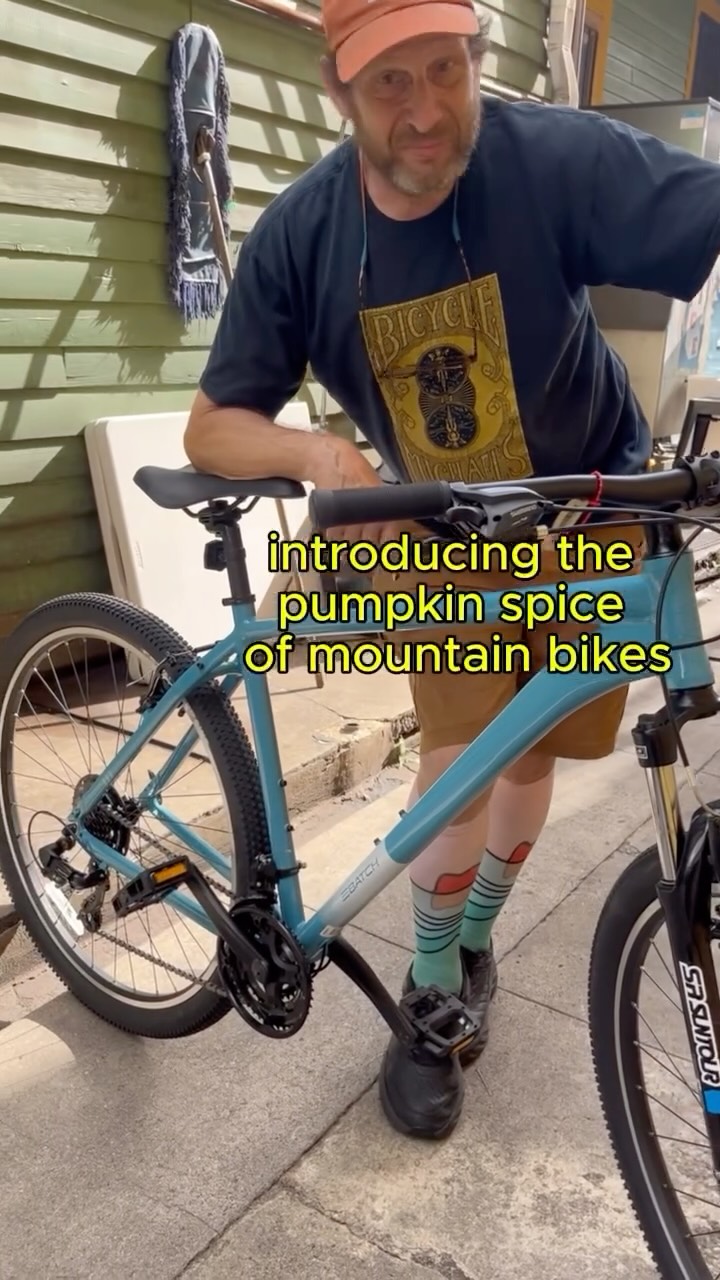 🍁Don’t be afraid to be a basic b(ike) bb🍦feat. Batch Bicycles Mountain Bike
#basic #szn #pumpkinspiceeverything #bike #bikelife #cycling #cyclist #bikeshop #neworleans #bicycles #bikeride #halloweenbike #spookyseason #basicbike #bikegram #ebike #commuterbike #ridewithus #fixyourbike #nolabikes