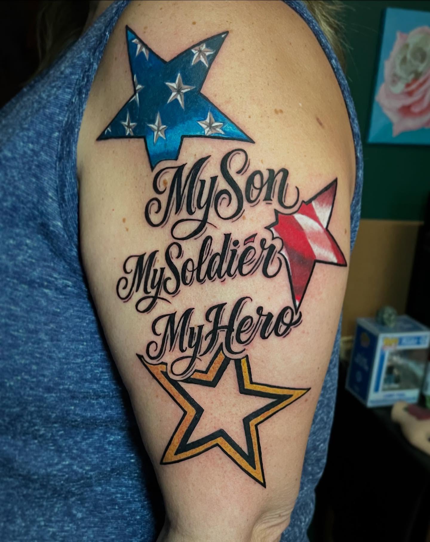 Beautiful piece by Lenny.
#cantontattoos #ohiotattooers #lennypaultattoos #inkeeperstattoo #theinkeeperstattooparlor #americantattoo @inkbylennypaul @theinkeeperstattooparlor
Artist: @inkbylennypaul