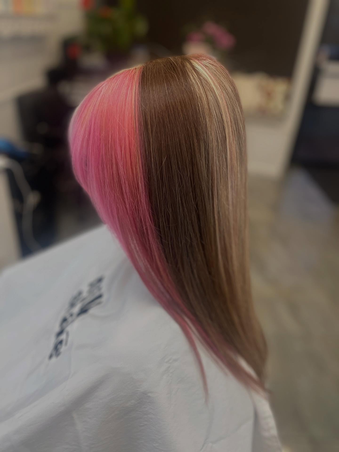 We understood the assignment!! #colorblocking #colorblockinghair a sweet treat!! @serafinasbeautybar hair by @hairandbeautybyangelaa and @hairbyemmamk #pink #chocolate #vanilla #haircolor #haircolorist #oceansideny #oceansidehair #oceansidehairsalon #oceansidehairstylist #oceansidehairdresser #oceansidehaircut #longislandhairstylist #longislandhair #longislandhairsalon