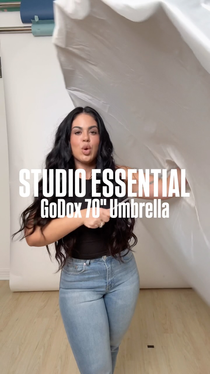 This changed the way we light in the studio!
Our go-to for soft, even, cinematic lighting is the @godoxlighting 70" umbrella with diffuser.
✅ Wraparound light for full-body & group portraits
✅ Cuts harsh shadows & hot spots
✅ White interior = natural reflection
✅ Black backing = spill control & contrast
Pro Tip: Bring the umbrella in close for that ultra-soft, skin-flattering glow. Feather the light slightly for a more dimensional look. Perfect for both photo & video.
This one’s a must in any pro lighting setup and it won’t break the bank.
💬 Got a lighting question? Drop it below.
🔖 Save this for your next shoot.
📲 Tag a creative who needs this in their kit.
#StudioLighting #PhotographyGear #LightingModifiers #GoDox #StudioEssentials #LightingTips #Photography #ProLightingGear #LightingForPhotographers #StudioRentals #PhotographyTips #BeaumontTx #PhotographyLife #SETX #CreativeLighting