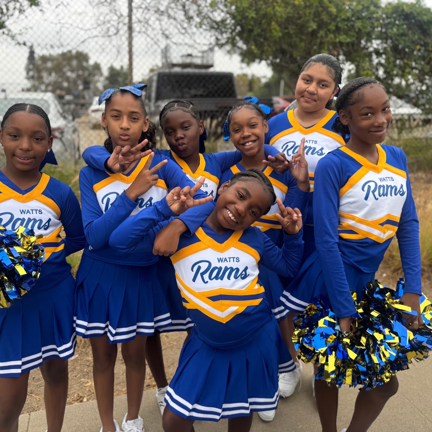 This week @go.projectblue @wattsrams played the Pasadena Panthers and were cheered on by the adorable Watts Rams Cheerleaders! 🎉
A big thank you goes out to @losangelespolicefoundation for their continued support of programs like these that create strong community bonds and develop today's youth into tomorrow's leaders. 💙💛
@lapdcsppueblodelrio