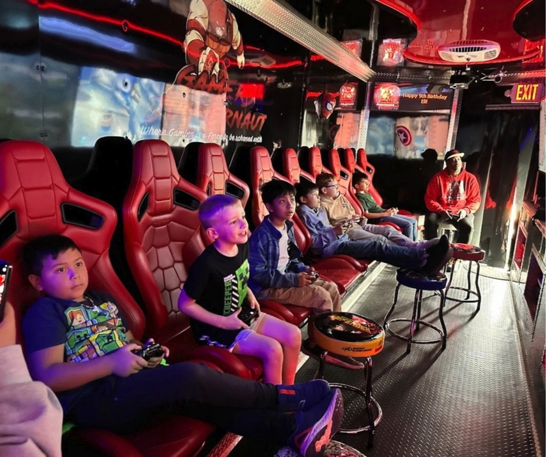 ⭐️⭐️⭐️⭐️⭐️ “On time, on point, and professional… A great time was had by all! If you’re on the fence, just hire this truck—you won’t be disappointed.” – Jason C.
💯 Parents love the stress-free setup.
🔥 Kids love the nonstop fun.
🚚 Gamers Juggernaut brings it all to your doorstep.
Book now 🎉 https://www.gamejuggernaut2.fun/
#GameTruckParty #5StarReview #BirthdayFun #PierceCounty