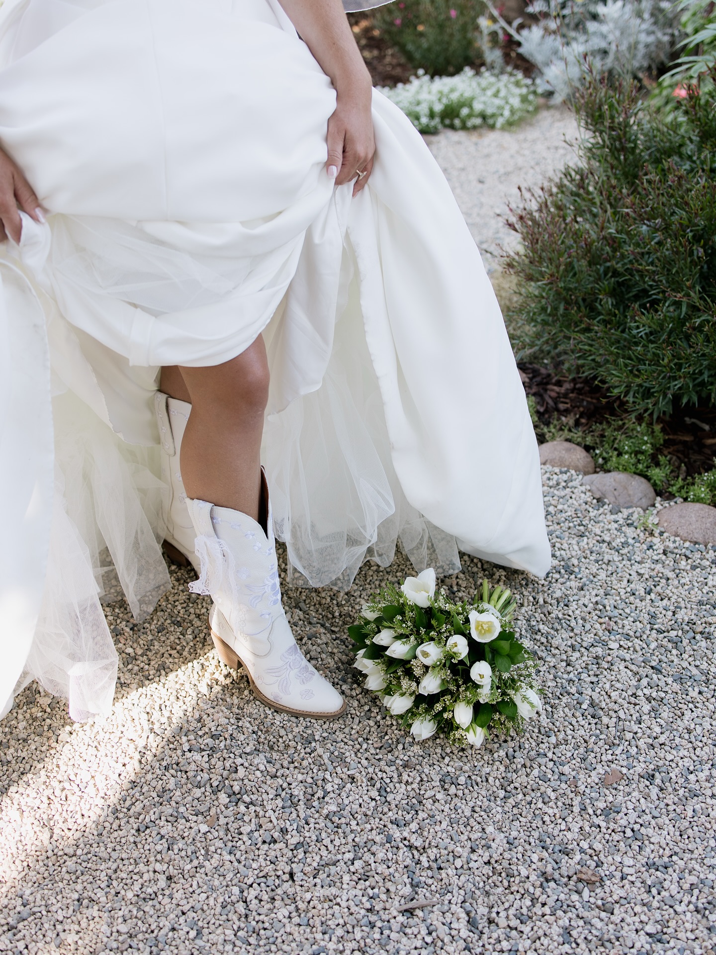 on the blog! my very first full wedding feature… bella & marco’s day was everything timeless and sweet. if you’d like to take a read, the link is in my bio!