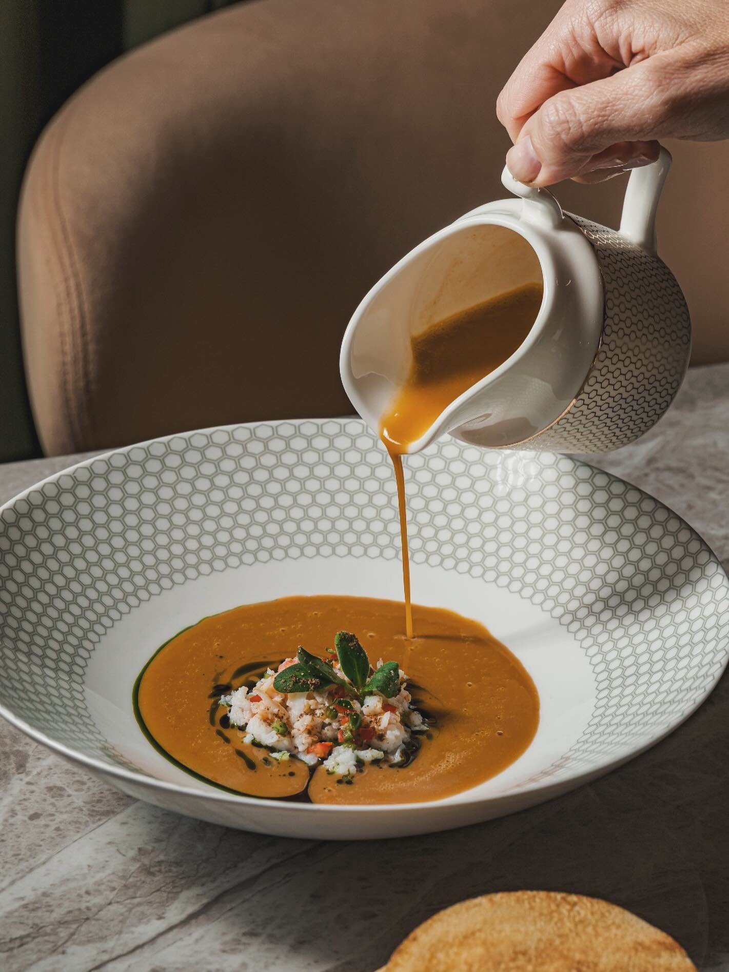 Delicate, sweet spanner crab meat seasoned with vibrant tomato and herbs come beautifully presented as a centerpiece on a plate. Poured table-side, the crab bisque is elevated with a touch of brandy for that subtle sweetness.
Accompanying the Crab Soup is artisanal brioche that perfectly complements the velvety bisque.
Try the Crab Soup for $26++ to kick-start your meal at 54° Steakhouse.
Book your table now via link in bio.
54 Amoy Street, Singapore 069880
#54Steakhouse #FoodConceptsGroup #Steakhousesg #SteakhouseSingapore #otherthanbeef #amoystreet #crabbisque