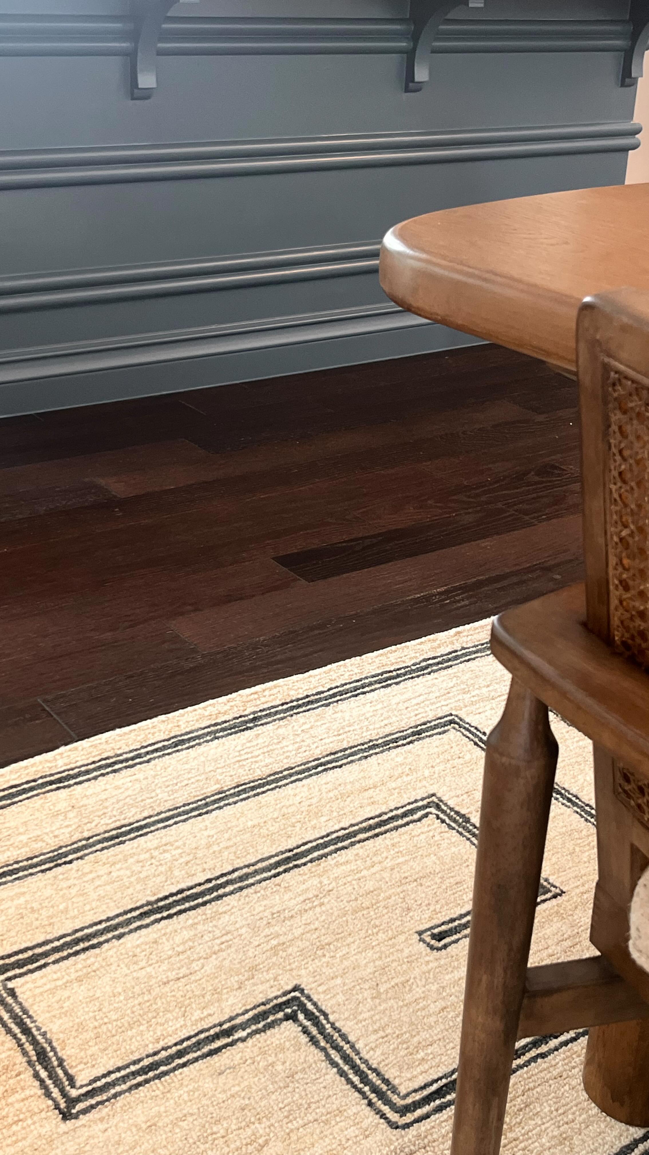 PSA: Paint your cabinets!!! @sherwinwilliams does color like no other