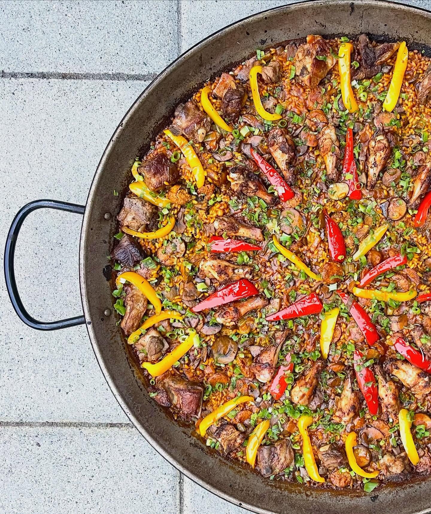 The fall is around the corner and we are getting ready for a new season. Paella is enjoyed all year round and this one here has been one of our most popular. It’s our Paella Flamenca - a delicious combination of meat. Perfect for a fall event and a cozy night. You can email us or contact us at 778-895-0412 to place an order or to book your event #paella #yvrfoodblogger #paellas #spanishfood #spanishcuisine #vanlife #holidayseason2025🎁⭐️🎄 #paella#veryvancouver#vancouverfood #vancouverfoodie #vancityeats #spanishculture #burnabybc#dailyhive#westvancouver #paellalovers♥️ #paellademarisco#Paellalaflamenca#foodcouver #instafood #instafoodie#richmondfoodie#richmondbc#vancouver #vanmagazine #thedailyhivevancouver #eastvan#Paellalaflamenca #paellavancouver#reelsofinstagram#beautifulbritishcolumbia
