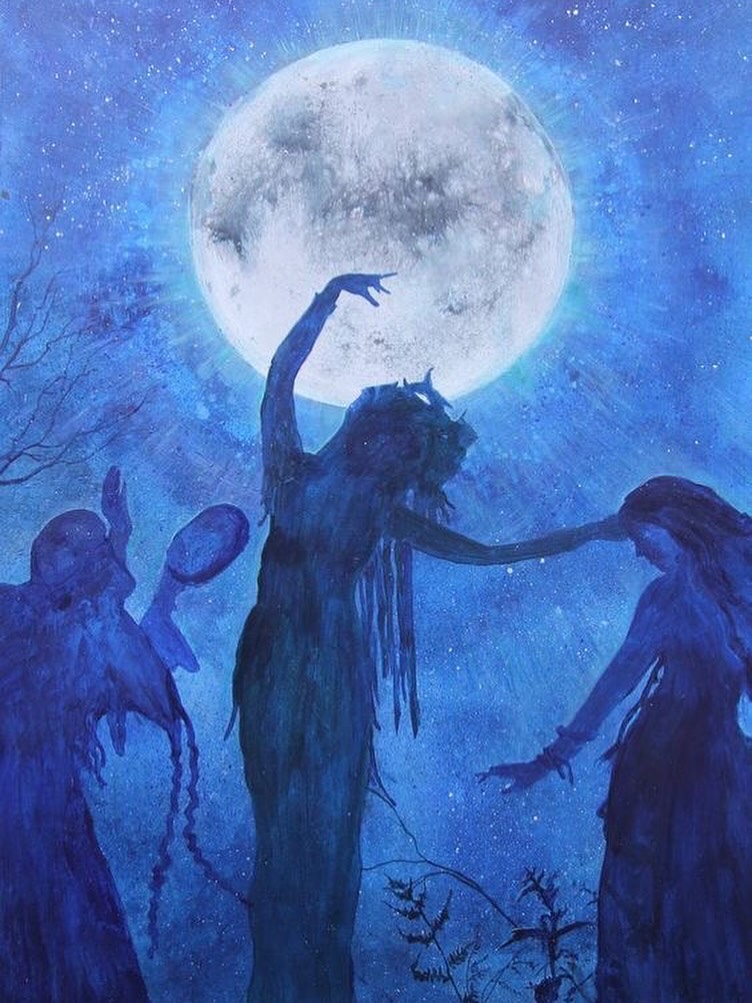 The wild and divine connection between the moon and the feminine was the underlying inspiration for my book in progress. What a lovely, feral thing to see; a woman dancing beneath the moon. 🌙