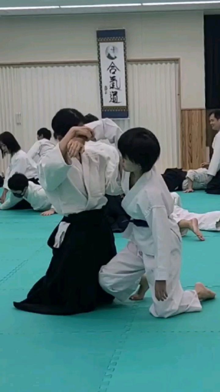 五反野道場土曜日教室
足立区中央本町地域学習センター
新規会員募集中です!
#足立区合気道
#五反野道場
#合気道#合気会
#新規会員募集中
#gotanno_dojo
#aikido #aikikai