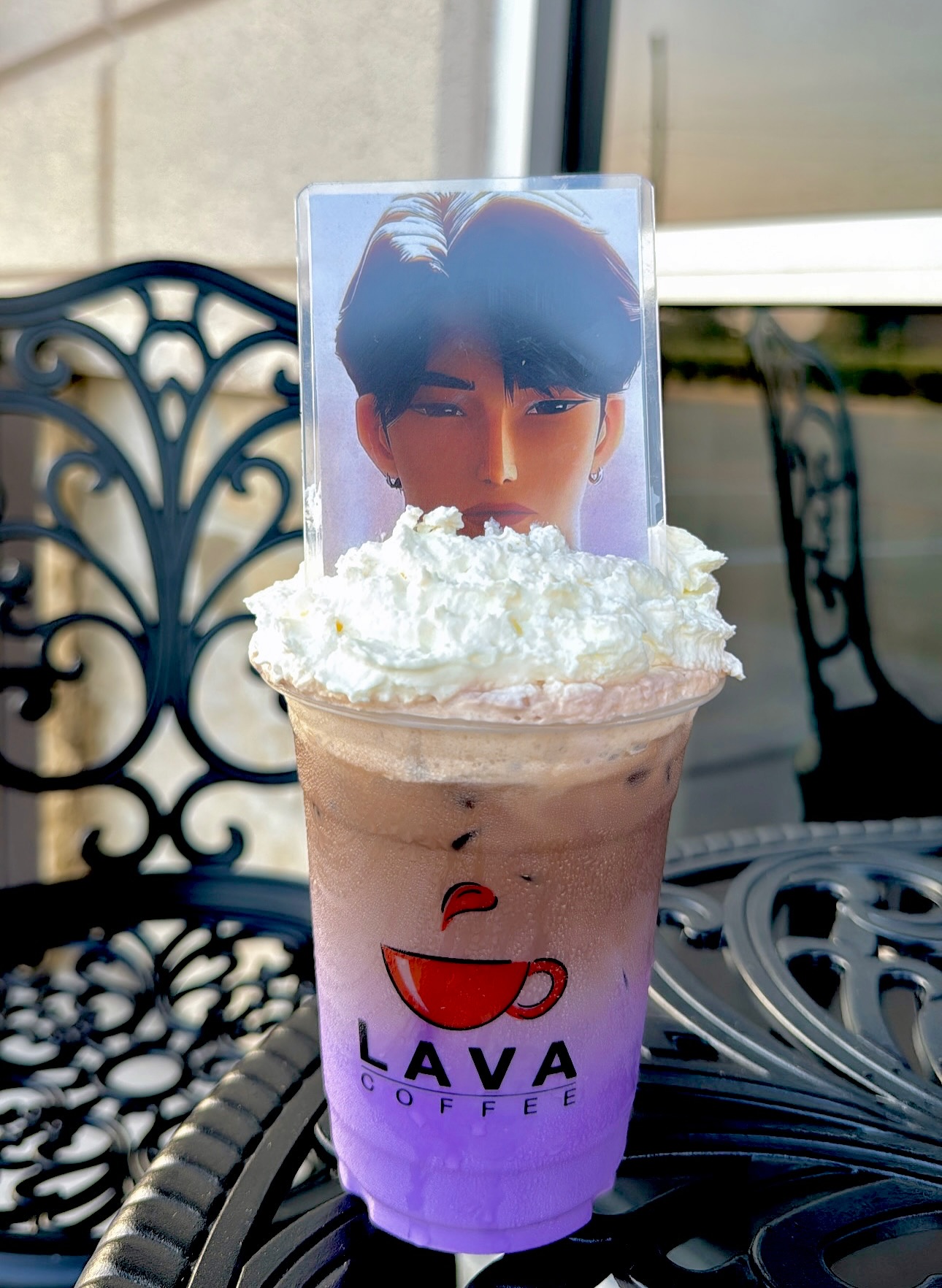 ☕️💗Coffee Date with Jinu!💗☕️
🩵5 more days till our Kpop Demon Hunters Pop Up!🩵
1st 10 people in line both Saturday & Sunday will receive a free tote bag!
✨RSVP with link in bio!✨
•Details!•
📆 September 27th-28th
⏰11am-4pm
📍Lava Coffee
🌸Activities🌸
•Vendors with exclusive merch!
•Curated Drink Menu!☕️🍵
•Movie Showing!🍿🎬
•Photo card decorating!
•Photo Booth📷
•Raffles & Giveaways!
#kpopdemonhunters #jinu #houston #houstonevents #houstonpopup #popup #houstonfoodscene #houstonfoodblogger #houstonfoodies #houstonfood #htxfood #htxfoodie #htxfoodies #katyfood #katyfoodies #houstoncoffee #houstoncoffeeshop #kpop #kpopevent #houstonkpop #katyasiantown #lavacoffee #huntrix #sajaboys #katyfoodie #houstonmarkets #houstontexas #houstondessert #houstontxfood #houstonfoodblogger #rumi