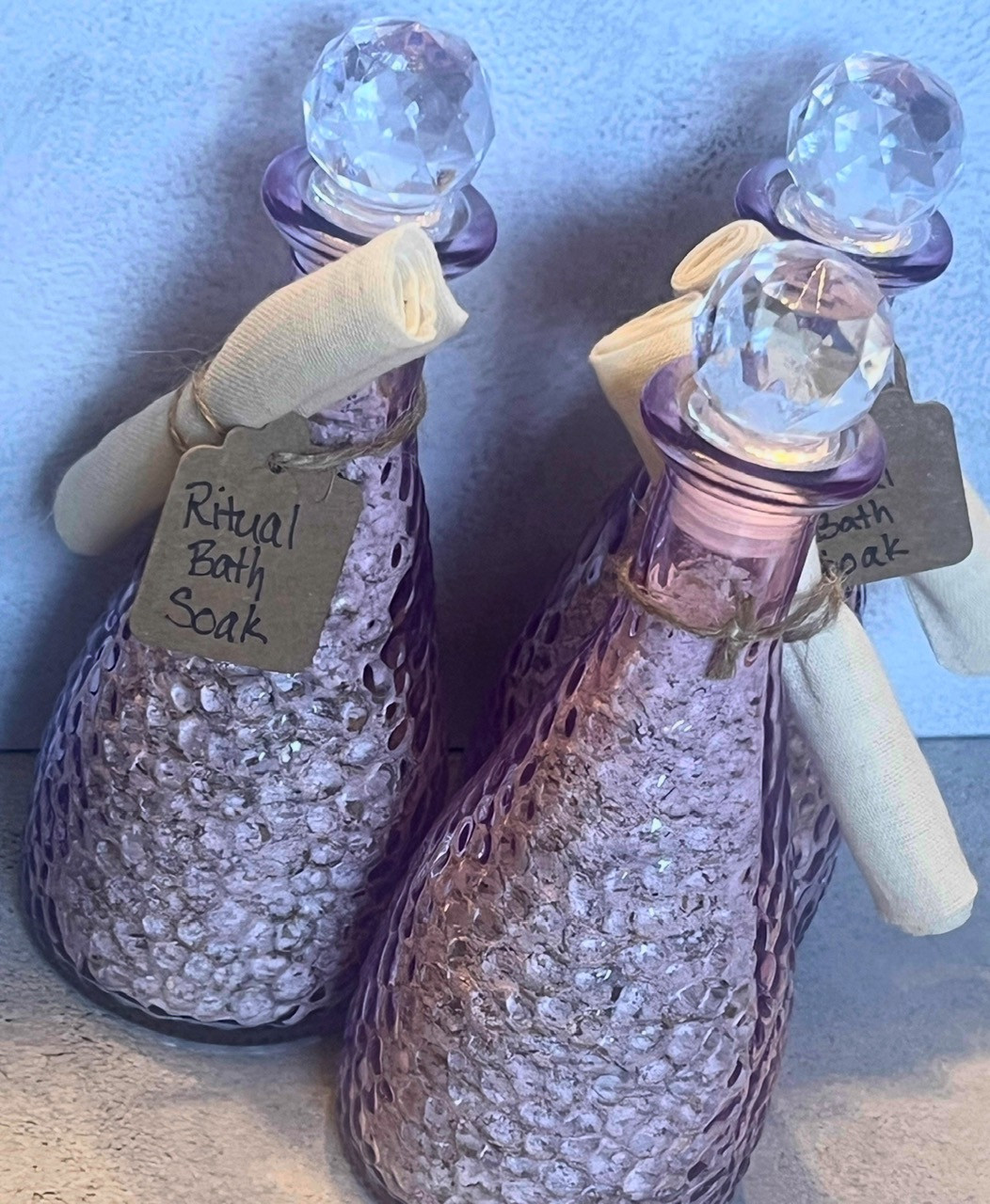 β¨ This Fall season, prepare to connect with the spiritual realm using our specially crafted Samhain Ritual Bath Soak. Cleanse and purify yourself before delving into your sacred rituals. Embrace the transformative energy of this period! Limited Edition available now! ππ #Samhain #Ritual #BathSoak #SpiritualClarity Link in Bio