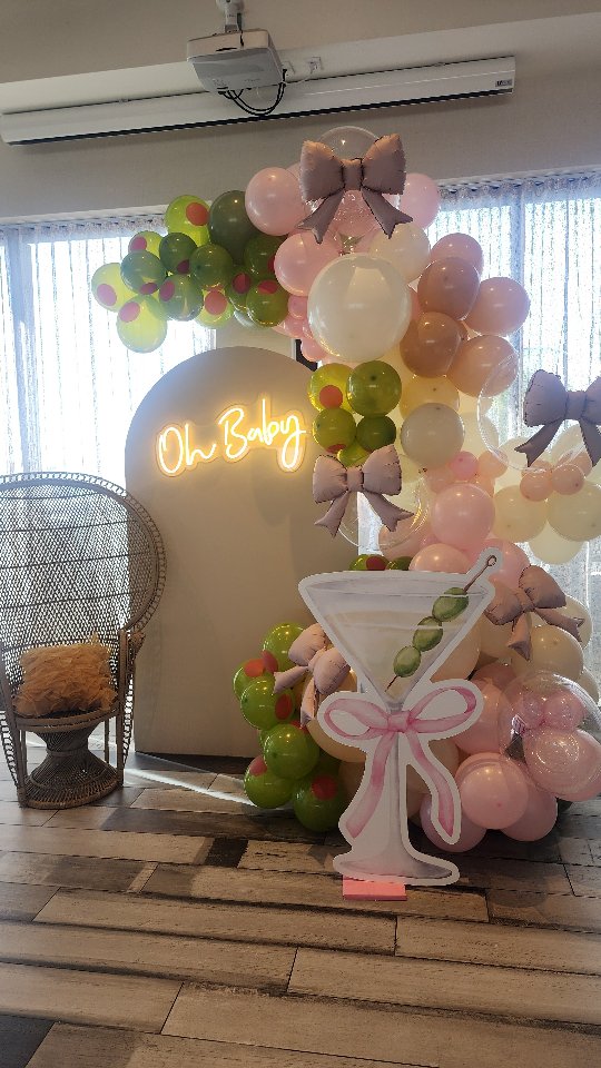 A Tini is On the Way ๐ธ
๐ซ Themed baby shower decoration for your unforgettable pictures ๐คณ
@dreamark_events
โ๏ธ 954-990-4519
Contact us for a complimentary consultation on the designs of your upcoming event โจ๏ธ
#atinione #atiniisontheway #martinibabyshower #atinionebabyshower #babyshowerdecoration #babyshowerdecor #tinionebabyshower #backdroprental #babyshowerbackdrop #babyshowerideas #balloonarch #futurmom #partyrentals #partydecorations #miamipartydecoration #browardpartydecorator #palmbeachballoons