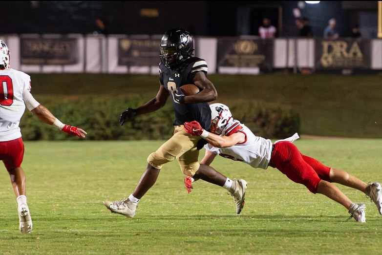 MJHS WEEKLY RECAP: Sept. 15โ19 ๐ธ๐ป
First picture โ MJHS hosted Jefferson County under the Friday night lights. The Bears came up short, 27-21. Photo by Dylan Edge
Second picture โ The MJHS golf team traveled to Long Hollow Golf Club and had an impressive showing. Photo by Dylan Edge
Third picture โ The JROTC Color Guard presented the colors during the national anthem at the girls soccer game against Gallatin. Photo by Abygail Del Campo
Fourth picture โ The Band of Gold Color Guard performed its โSpot Onโ performance at the Station Camp Invitational, they were awarded Large Division Grand Champions. Photo by Dylan Edge
Fifth picture โ The MJHS football team battled Jefferson County with touchdowns from Tate Merbitz (pictured above) and Cooper Burgett. Photo by Abygail Del Campo
Sixth picture โ The MJHS girls soccer team tied Gallatin, 2-2. The Lady Bears also celebrated Senior Night with support from the Fill the Stands event. Photo by Dylan Edge
Seventh picture โ The MJHS girls volleyball team faced Gallatin at home. Photo by Abygail Del Campo
Eighth picture โ The MJHS girls volleyball team traveled to Green Hill to play a cross-town rivalry match. Photo by Dylan Edge