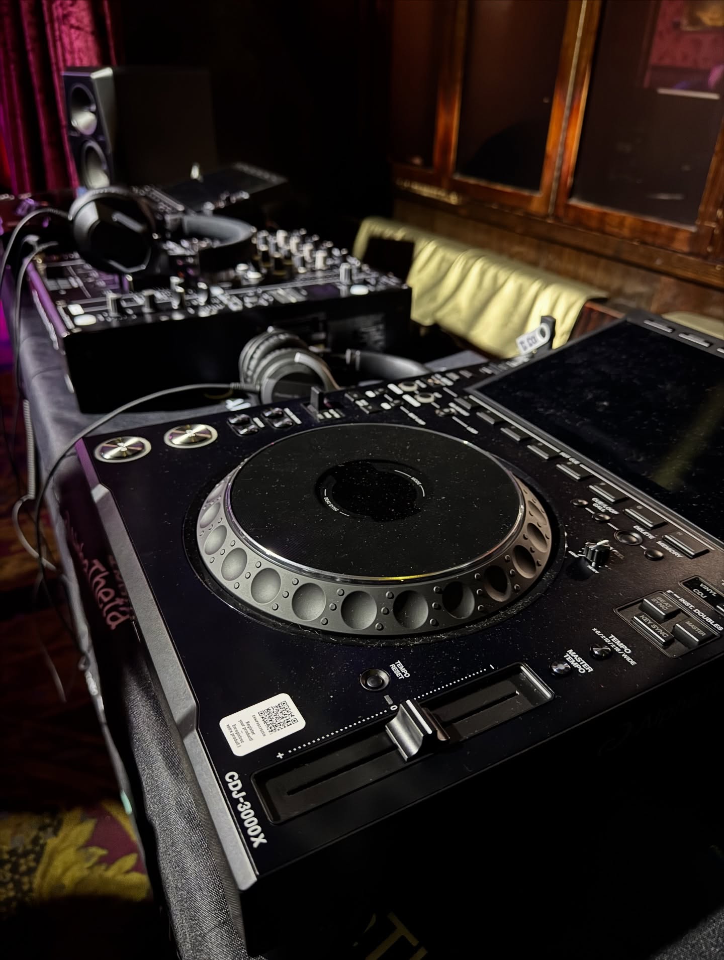 Yesterday I had the chance to get hands on with the new Pioneer CDJ, now under the AlphaTheta name. It will take me a little while to get fully comfortable with the branding, but what an experience!
The layout is beautiful, the performance is efficient, and it really feels like a step into the future of DJ gear. We’re 3000s users, but it’s exciting to see what’s coming next for the world of DJ performance.
Thanks to @jandsptyltd for the invitation. We’re now also taking AlphaTheta equipment, so if you’ve already had a tough night with yours 🫠, we’ve got you covered. 🫡