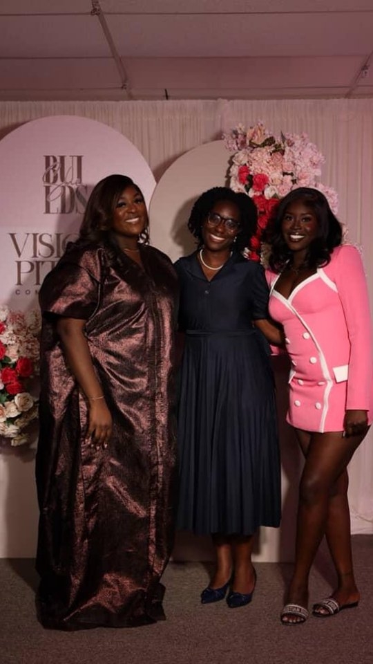 Happy Thursday Fam!
Next up on the HMV Solutions world tour is She Builds Us Pitch Competition!
I had the opportunity to pitch my business in front of 4 amazing judges who took their time to listen attentively and provide great feedback. She Builds is such a divine and impactful vision and I'm so greatful to have found a community here.
Just being in the room listening, learning and connecting with other inspiring women filled me!
Omo and Bridgette, thank you for the opportunity and the space to learn and grow! Thank you for pouring your heart and soul into a powerful and unforgettable event. The details and thought put into the event were top tier!
I did not win first place but I was the winner of a bonus reward grant which was an absolute surprise! 🥳 Money aside, I received so many words of wisdom, support and connections that I know will push my business beyond and to the next level.
I can't wait to continue the conversations!
Congratulations to these wonderful ladies! I can't wait to see your impact!
Tier 1 Pitch Winner - @beecoming__
Tier 2 Pitch Winner - @graceblay_
Pitch Competition Founders: @shebuildsus
Venue: @luxeambiance
Photographer: @shotbyadedra
Content Creators: @payecreations
#virtualassistant #pitchcompetition #shebuilds #shebuildspitchcompetition #FromChaosToOrder #TheOrganizedAndEfficientMamaPodcast #HMVSolutionsVAagency #HMVSolutions #HelenaManuVirtualSolutionsLLC