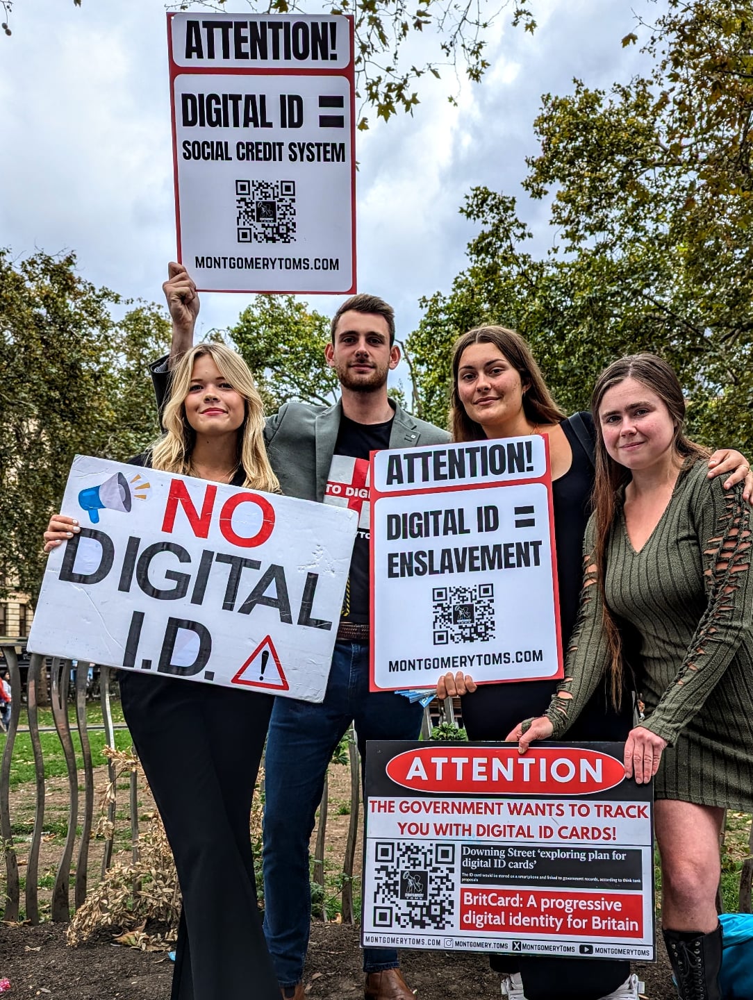 🚨: THE YOUTH ARE RISING UP AGAINST DIGITAL IDs
Yesterday my team and I went back into central London (now that my bail conditions have been lifted!) to spread awareness about the looming threat of Digital ID in the UK.
Labour are expected to announce Digital ID at their conference this weekend. Let’s be clear - this is not about “convenience” or “security.” Digital ID is the foundation of a social credit system, designed to monitor, control and distance the state from the public.
We already saw the blueprint during lockdowns and jab mandates. Track and trace, vaccine passports and censorship were all precursors to this next stage of control.
That’s why we hit the streets to do what we do best: speak directly with the public and wake people up; let me tell you this, people are not buying the narrative -the public are wide awake, and they do not want Digital ID!
You can support my grassroots action through my website: link below and in bio 👇🏻
Montgomerytoms.com
#NoToDigitalID #Freedom