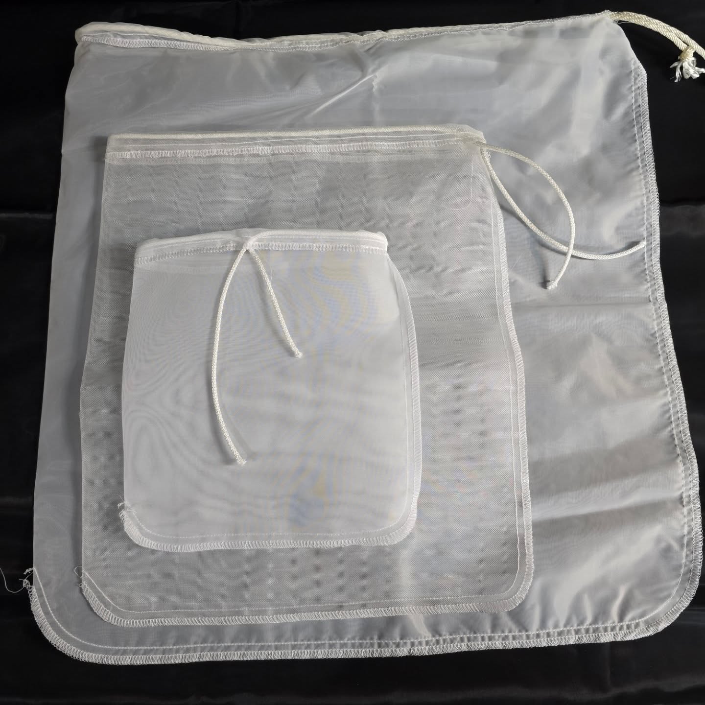 Our top quality filter bags.
Have a size in mind and don't see it on our website. We can customize to any size you need. For all your Tincture press needs
Send us an email we'd love to help you out. We have Twill, Polyester, and Nylon.
#filterbags
#mircon
#mesh
#customized
#pressherbs
#herbal
#tincture
#supplies