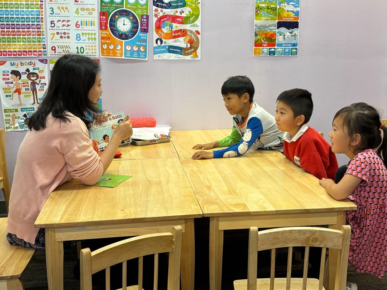 In addition to learning reading, writing, arithmetic, and Chinese, our K-2nd grade students have a lot of fun doing arts and crafts🎨😊
#chineseimmersionschool #chineseimmersionprogram #sanfrancisco