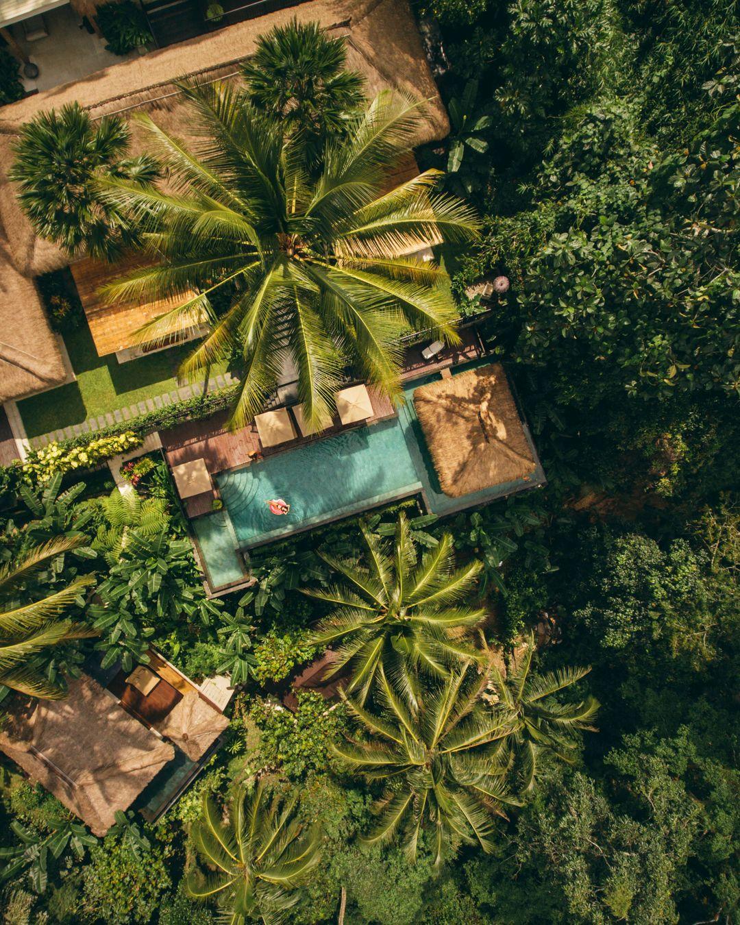 Not sure when to book? Wondering if you need a visa? Confused by airline change fees?
We’re here for all your questions: big, small, last-minute, or “is this a dumb question?” (It’s not!)
Our job isn’t just to book your trip. It’s to make the entire experience easier, smoother, and way more fun.
Send us your questions anytime! We love being your go-to travel expert.
.
.
.
.
#AlpenglowTravel #LuxuryTravelAdvisor #TravelTips #LuxuryTravel #TravelPlanning #VIPTravel