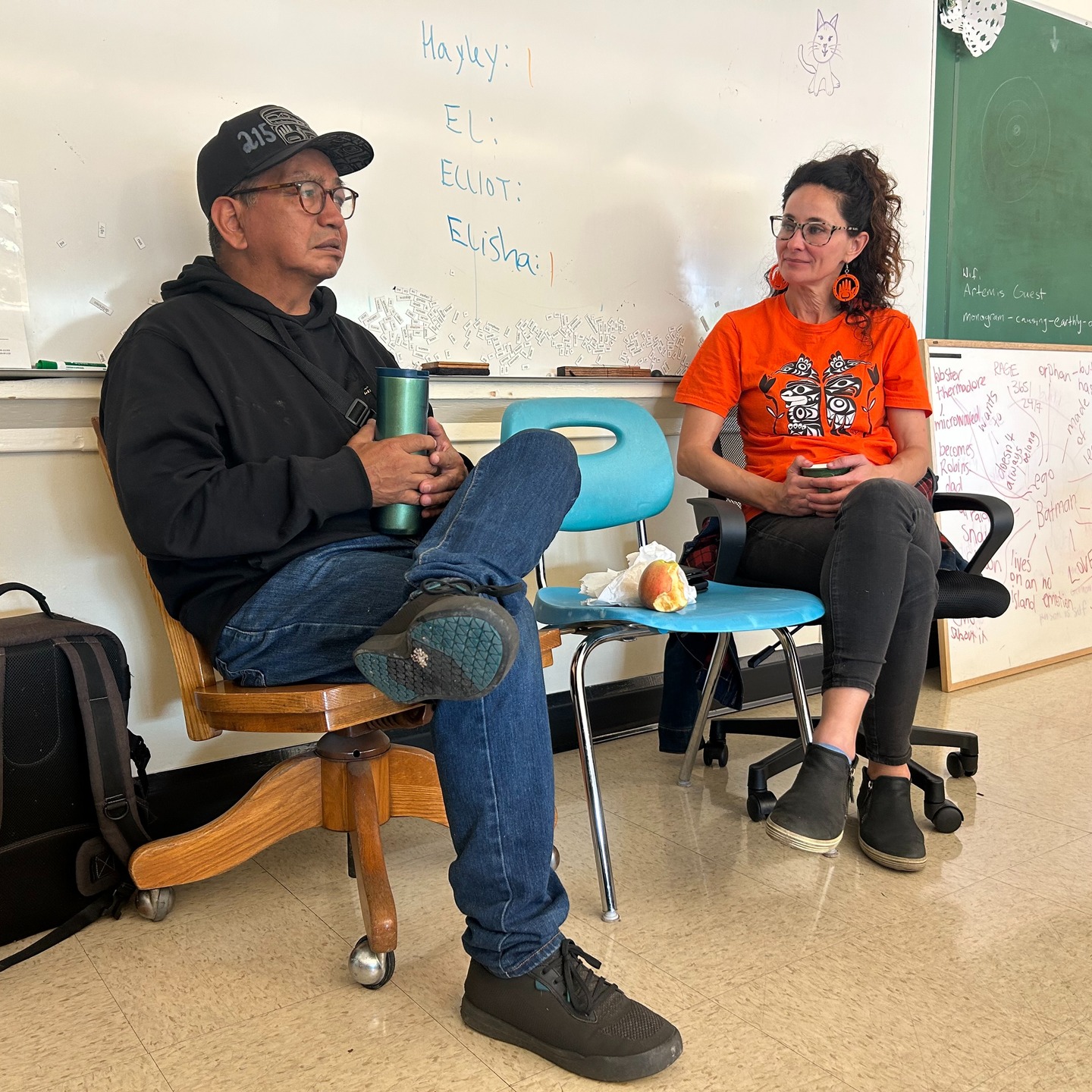 From our Gary Oak Medow, working with cultural advisor Chalia Sam, Artemis had the pleasure of welcoming guests Eddy and Kristin this week. At Artemis we aim to bring the spirit of re-indigenization and respect for the peoples of this land to our work everyday.