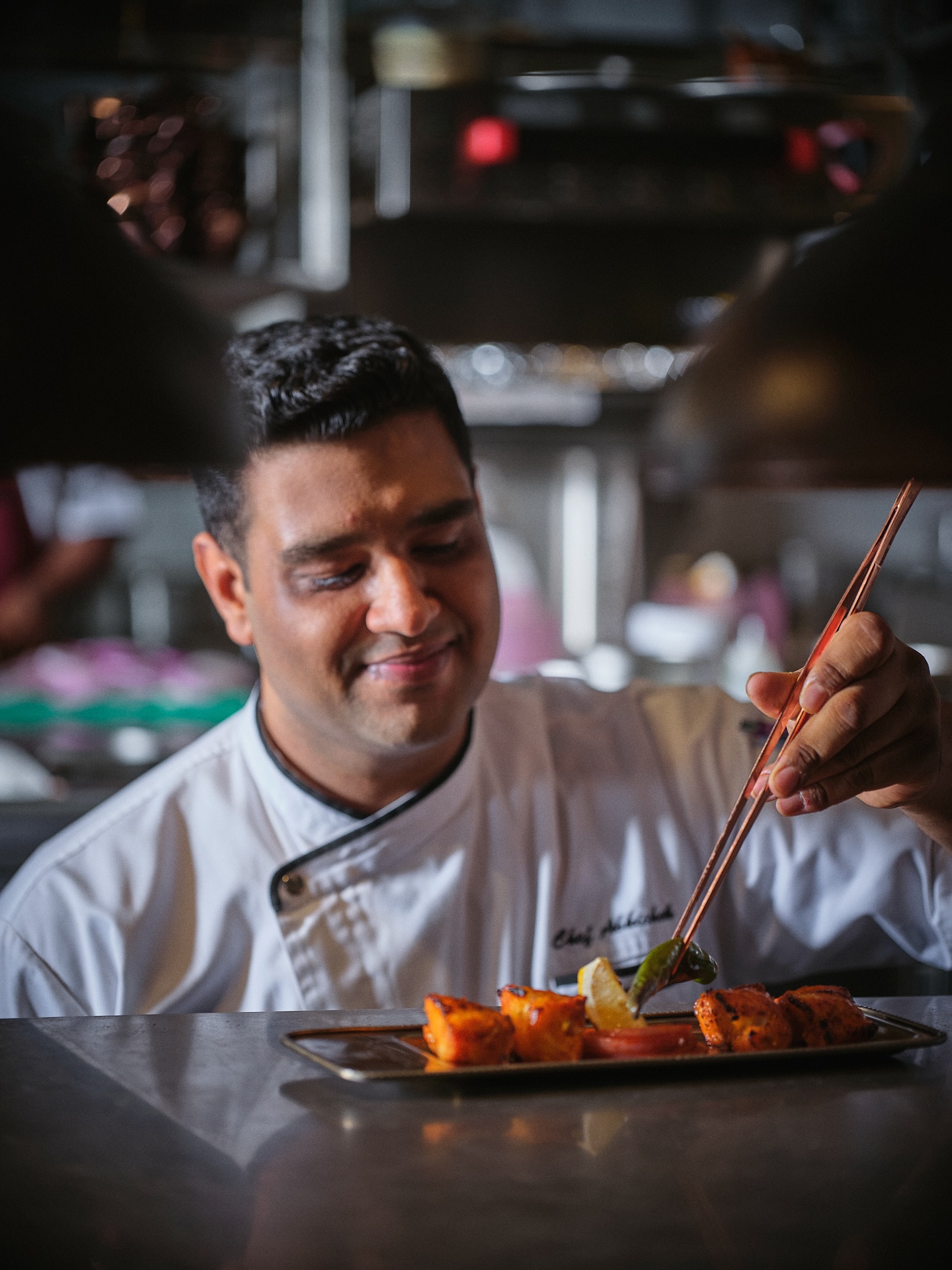 Every great meal begins with a smile in the kitchen. 👨🍳✨
Chef @khun_abhi pours his heart into every dish, making sure what reaches your table is more than just food — it’s warmth, heritage, and a story worth sharing.
📍 Park Plaza, 9 Sukhumvit Soi 18
📞 +66 2 658 7077 | +66 88 642 4477
🍴 Come, taste the care in every bite.