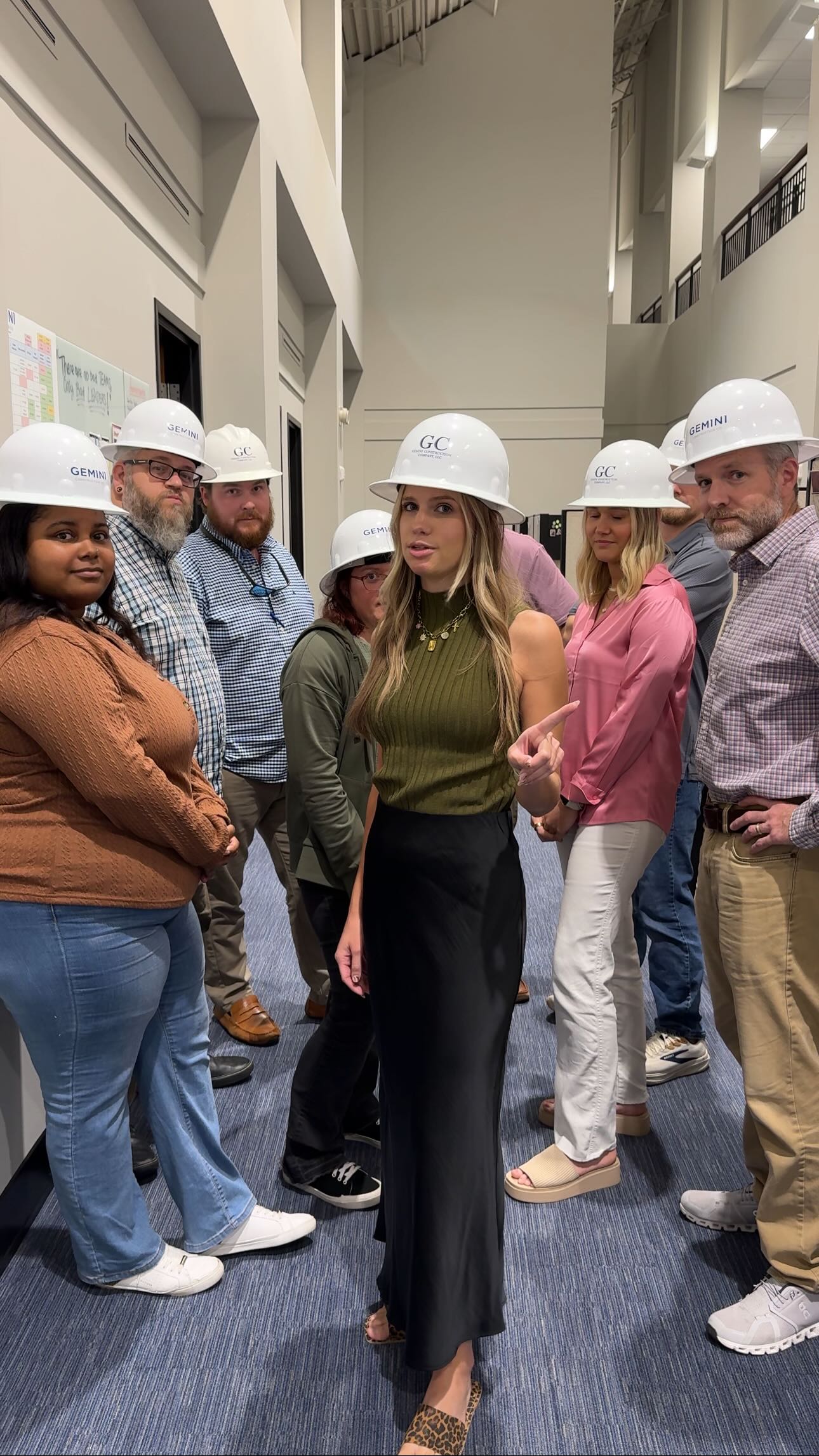 Safety first with our Gemini crew! 👷