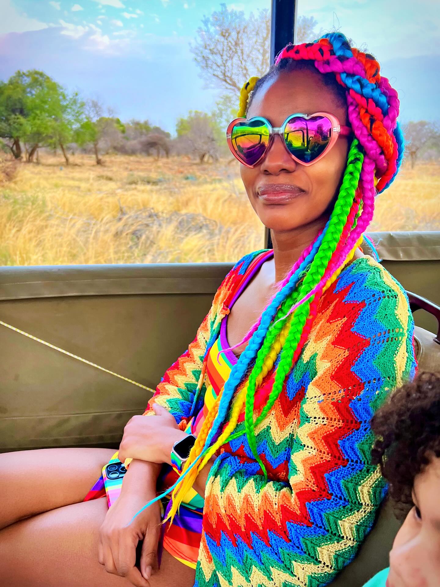 Happy birthday to this marvel @chenaimupotsa !!! 40 years of big hearted, rainbow excellence, fighting tooth and nail for everyone marginalised and taking “you can’t do this” as a cute phrase that silly normies say. What a human!!!