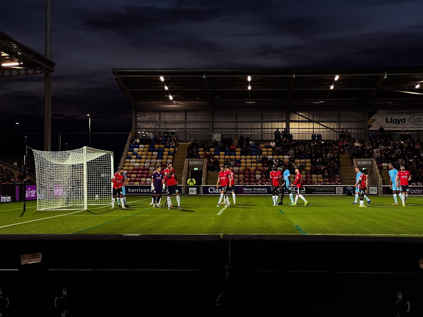 Just a few shots of @yorkcityfc
First two are against @tamworthfc
The rest are from the match against @officialcufc
#football #footballphotography #photography #sportsphotography #yorkcity #carliseunited