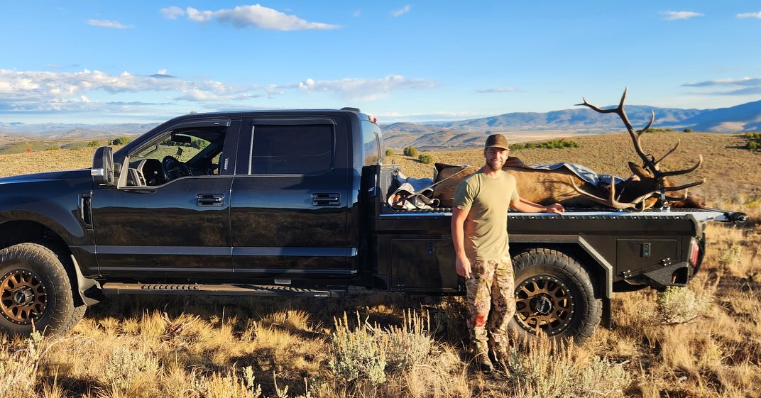 Swipe to see the recoil bed in action!🎥
• This bed was designed to be used for many different applications: both hobbies ❄️ and work
——————————————
- Hunting
- Snowmobile/Snow bikes
- Generators/Machines
- Four wheelers
- Construction Material
- Razors
- Dog Boxes
- Hauling Equipment to/from Job Sites
* Benefits *
•The movable deck can be fully placed on the ground allowing for easy loading/unloading.
•Multiple decks are available for continuous use of your recoil bed
•The bed underneath the movable deck is also made to be used for regular application of a flatbed
•Year-round fun
Have questions? - contact us through instagram or email us at office@tallboytruckequipment.com
#elk #hunting #work #truck #truckbed #flatbed #cool #fun #trucks #snow #summer #fall #spring #workhard #workhardplayharder #hunter