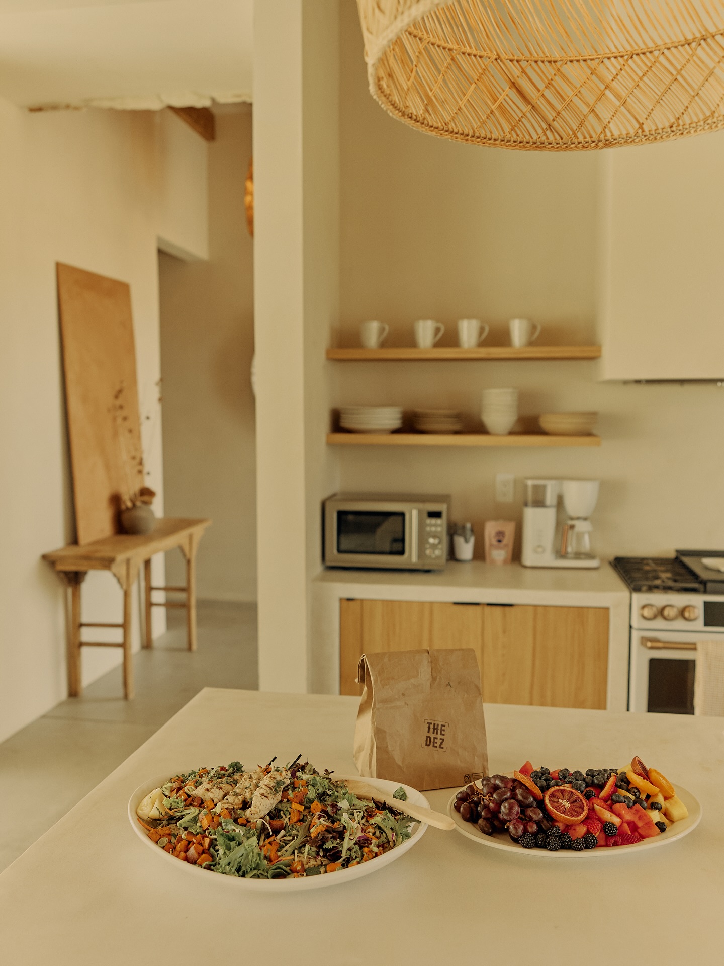 We are more than your connection to remarkable homes. We curate experiences rooted in the soul of the high desert, inviting you to live as we do, surrounded by expansive beauty and community.
Property featured: Villa Paros, Joshua Tree, Ca @ceil_homes
PC: @victoriaposhphotography
@dezfinefood
#travelgram #vacation #instatravel #beautifuldestinations #desertreset
#intentionalliving #livewell #joshuatreecalifornia #deseretconcierge