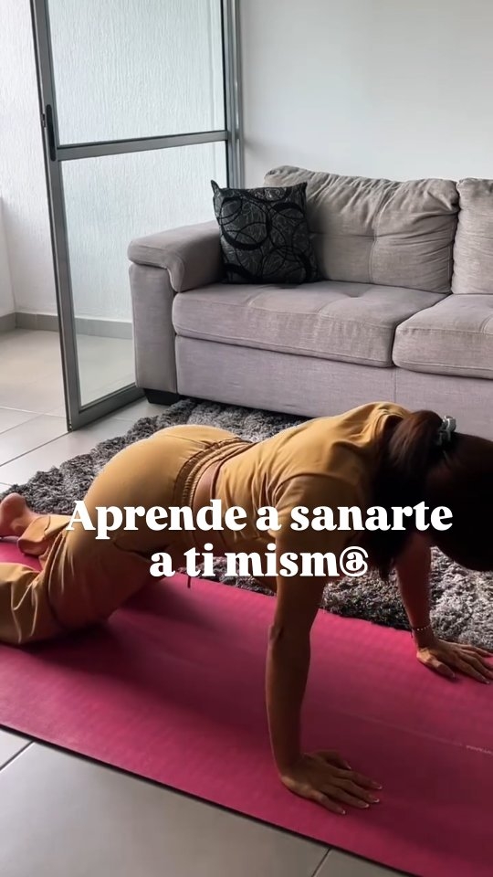 El verdadero objetivo de esta terapia es tu autonomía 🙌
Muchas personas creen que la sanación depende siempre de un terapeuta, pero el propósito de mi trabajo es exactamente lo contrario: que TÚ aprendas a inducir tu propia vibración.
Después de 5 sesiones de nuestro plan integral, ya no necesitas depender de mí. Cuando sientas ansiedad, cuando vuelva un trauma o aparezca algún dolor, tú mism@ podrás activar esa vibración sanadora en el momento que lo necesites.
A través de técnicas de microterapia neurofascial, estimulamos la fascia (esa membrana de conectividad nerviosa que cubre todos tus músculos) para:
✨ Liberar traumas almacenados en el cuerpo ✨ Soltar tensiones profundas
✨ Sanar lesiones y secuelas de accidentes
La terapia Neurocorporal con Reiki no es solo una técnica, es un camino de reconexión contigo mism@.
Y cuando lo vives de la mano de un proceso íntegro, profesional y presente, toda la diferencia se nota.
List@ para aprender a sanarte a ti mism@?
📩 Escríbeme para agendar tu sesión de valoración