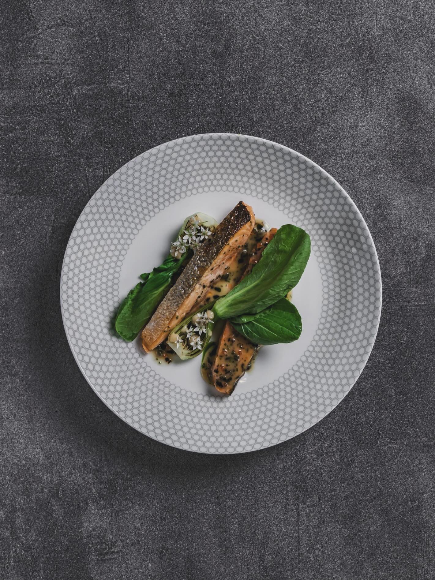 Indulge in Akaroa King Salmon that comes from the pristine waters of Akaroa Harbour in New Zealand.
The buttery loin and belly cuts are pan seared with skin-side down until crisp, then baked for a tender, succulent finish.
It is complemented by blanched leafy bok choy, miso garlic cream and a shio kombu beurre blanc.
Book your table now via link in bio.
54 Amoy Street, Singapore 069880
#54steakhouse #steakdinner #steaknight #steaklover #steaklunch #foodconceptsgroup #amoystreet #salmondinner #salmonlover #akaroa