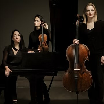 Join the critically acclaimed Greenwich Trio for an unforgettable evening of chamber music.
📅 Sunday 12 October 2025 | 6:00pm
📍 St John’s Church, Waterloo
✨ Programme:
🎼 Brahms – Piano Trio in C minor, Op. 101
🎼 Fanny Mendelssohn – Piano Trio in D minor
🎼 Beethoven – Piano Trio in B-flat major, Op. 97 ‘Archduke’
Experience Brahms’ depth and passion, Mendelssohn’s emotional brilliance, and Beethoven’s majestic ‘Archduke’ — all performed by one of the UK’s leading piano trios in the beautiful surroundings of St John’s Church, Waterloo.
🎟️ Buy your tickets now and immerse yourself in an evening of world-class classical music.
#classicalmusic #london #classical #sunday